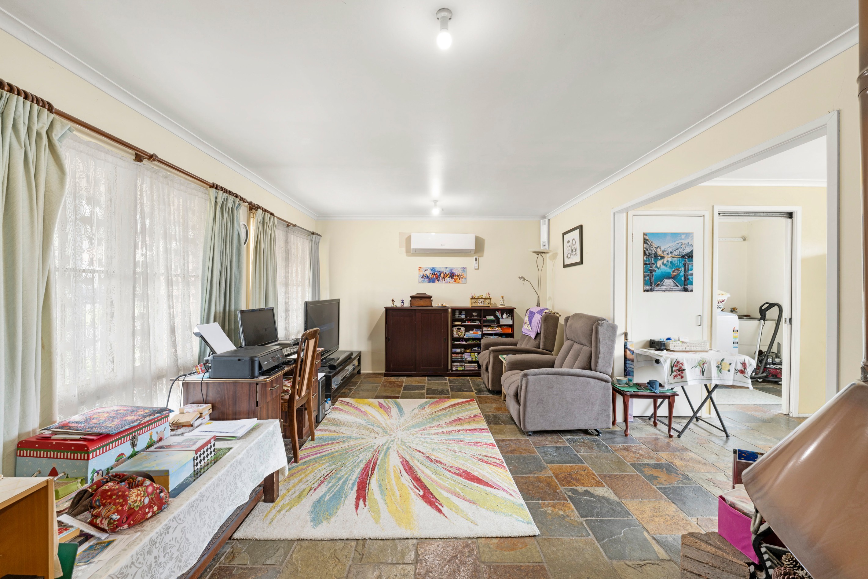 3 Jacaranda Avenue, Bradbury, NSW 2560