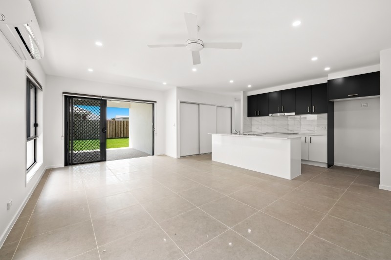 14 Warrego Drive, PELICAN WATERS, QLD 4551
