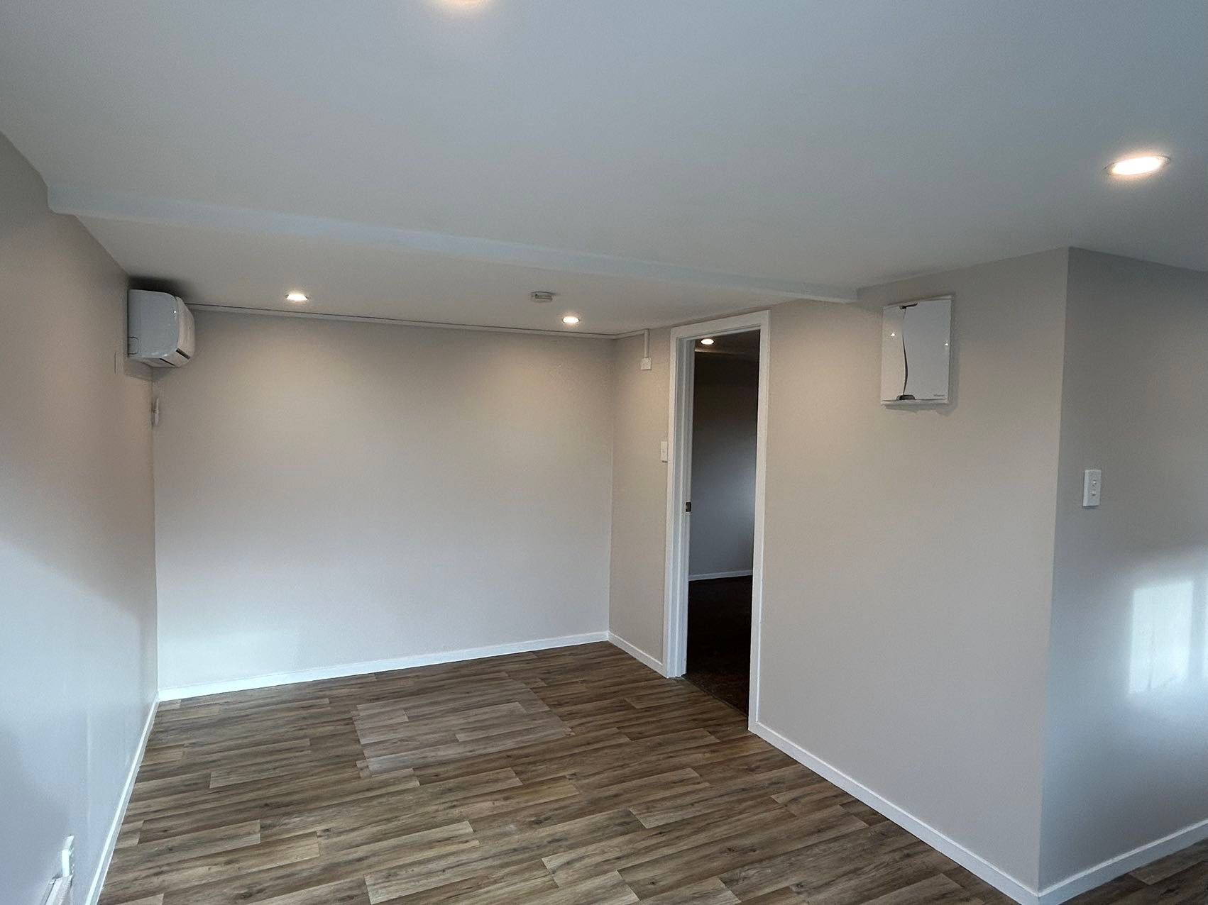 11A Rosalind Road, Glenfield, North Shore City