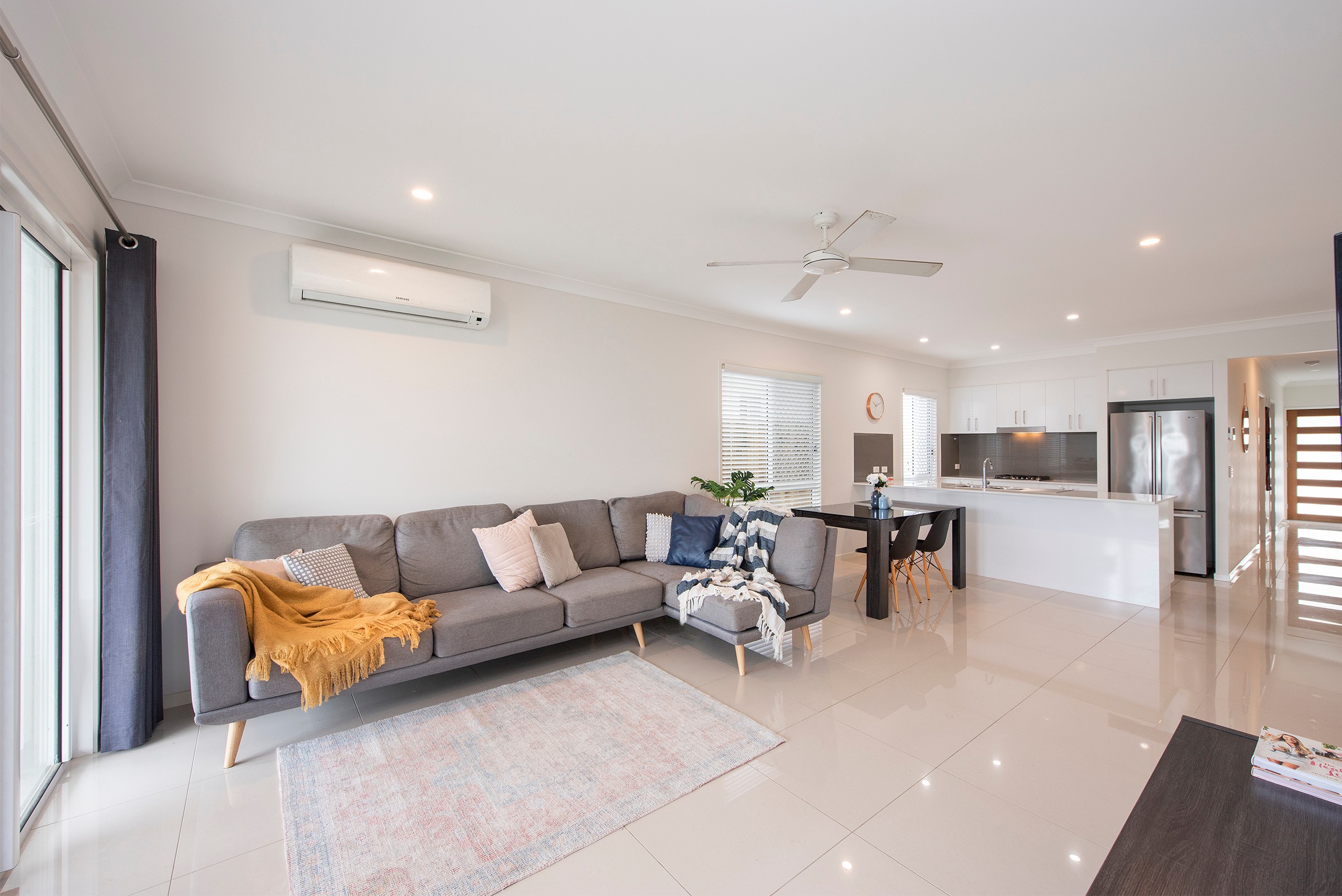 124 Ridgevale Boulevard, Holmview, QLD 4207