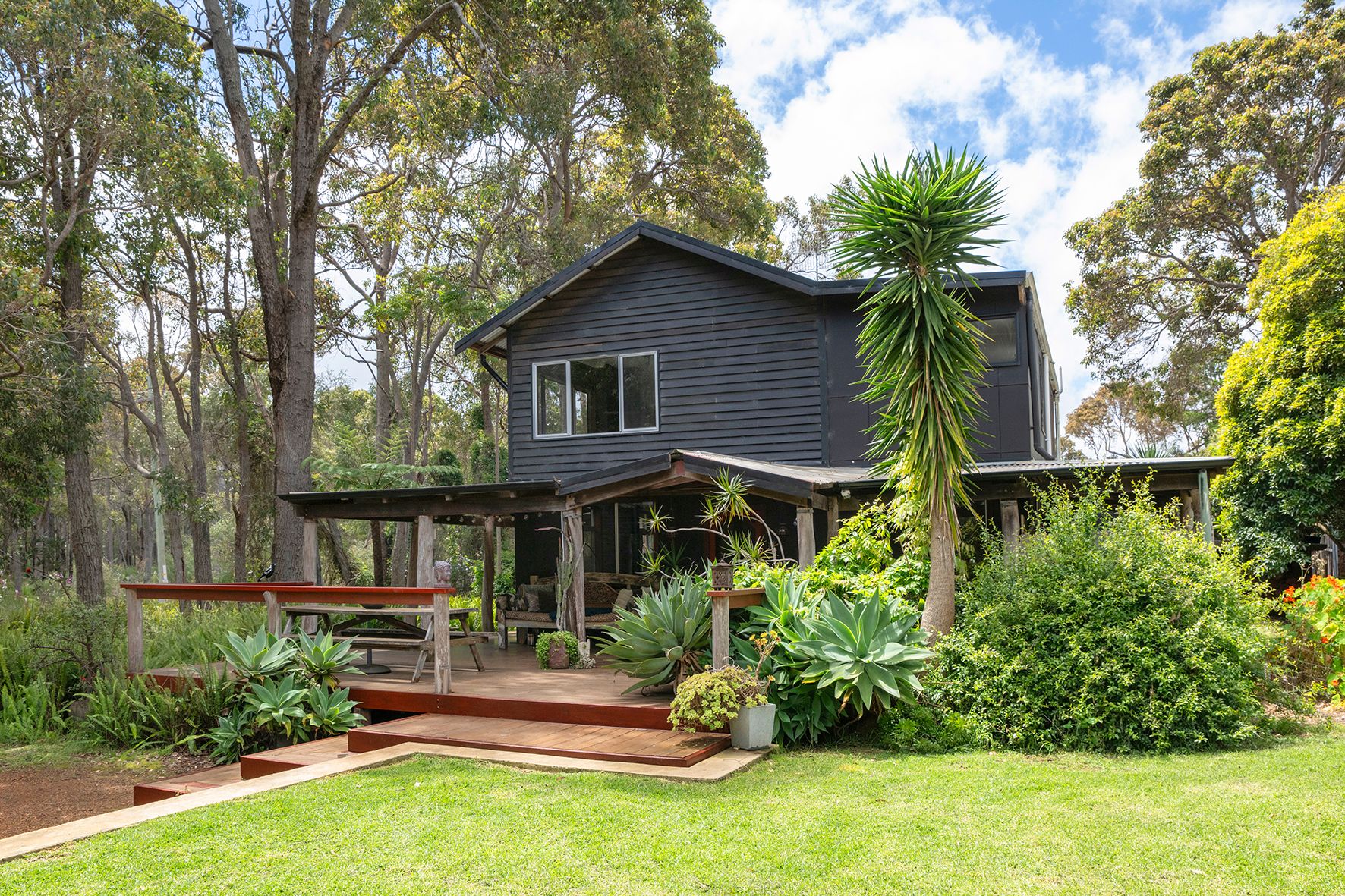1 Elizabeth Street — photo from Ray White Stocker Preston | Margaret River