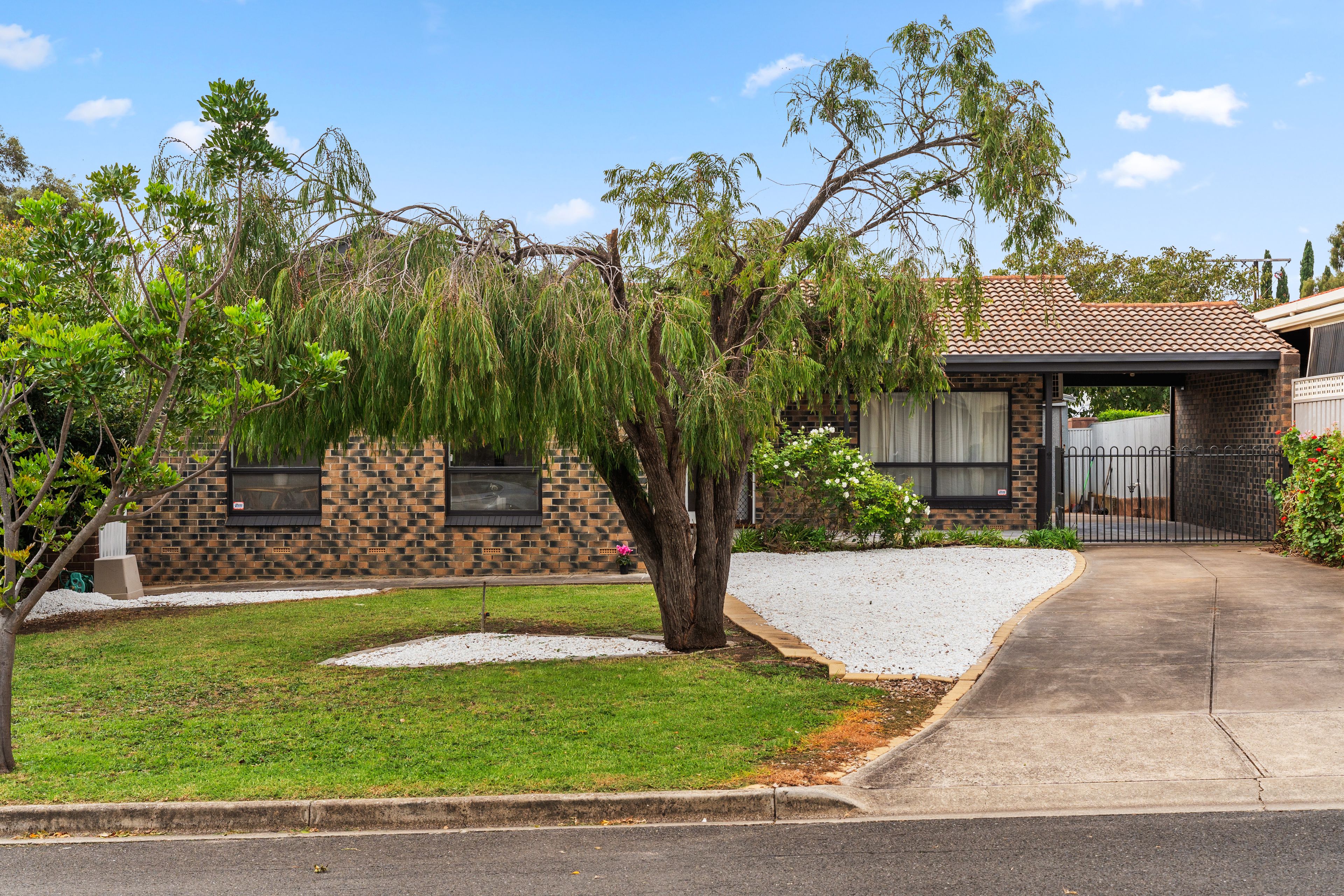 9 Thomson Avenue, Rostrevor SA 5073