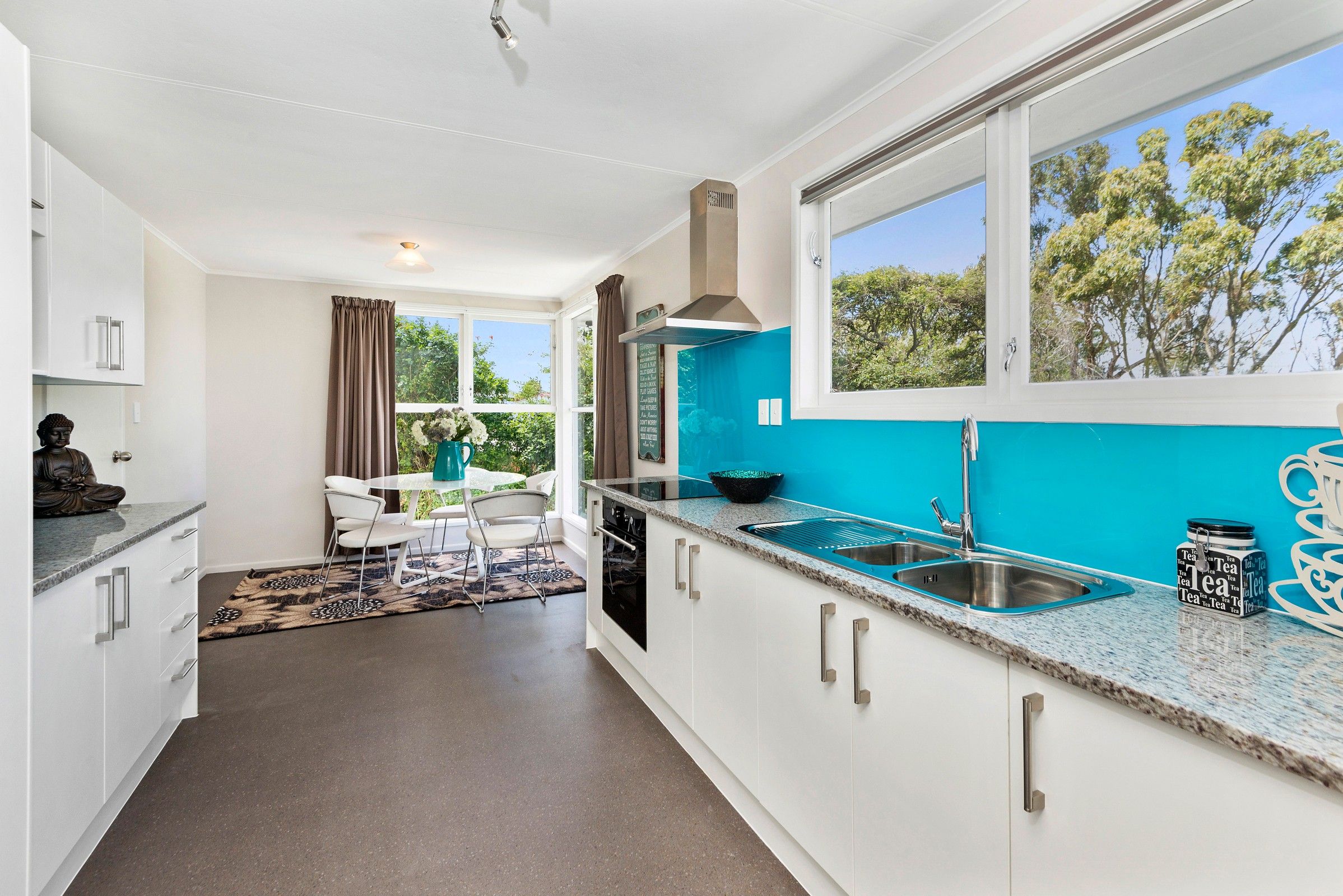 102 Tennessee Avenue, Mangere, Manukau City