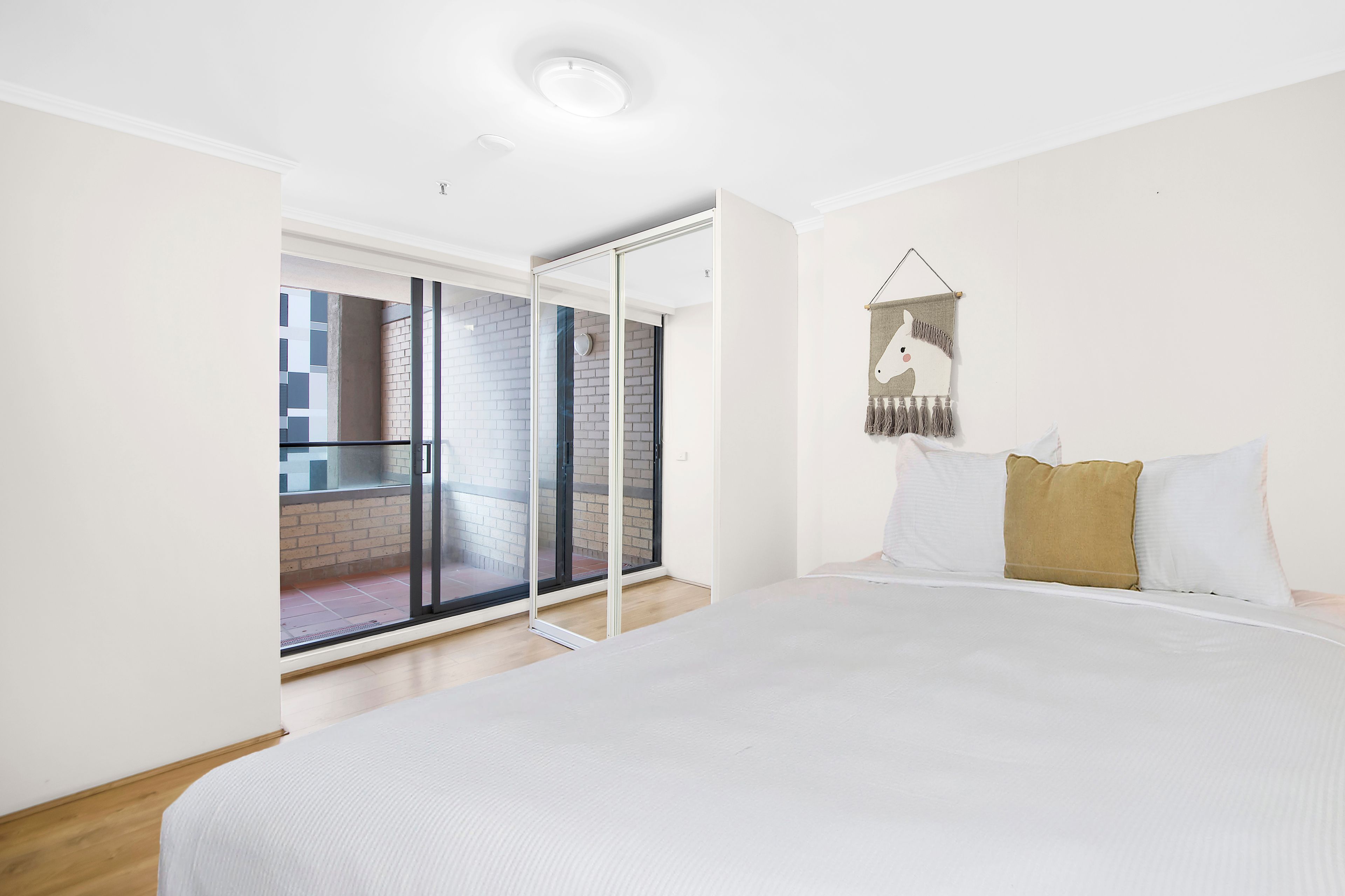 1901/142-148 Elizabeth Street — photo 4 of 13