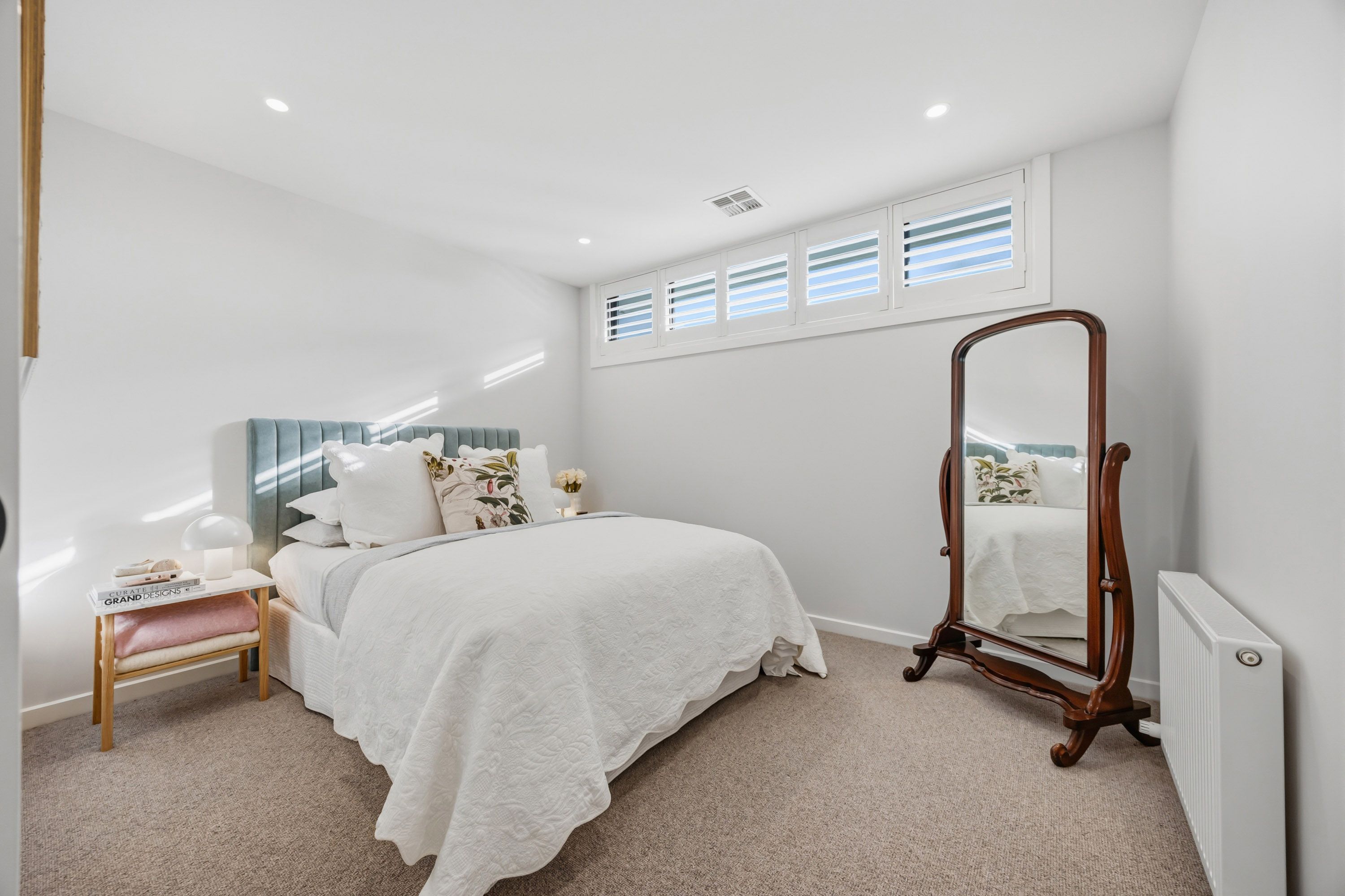20 Alfred Street South — photo 19 of 30
