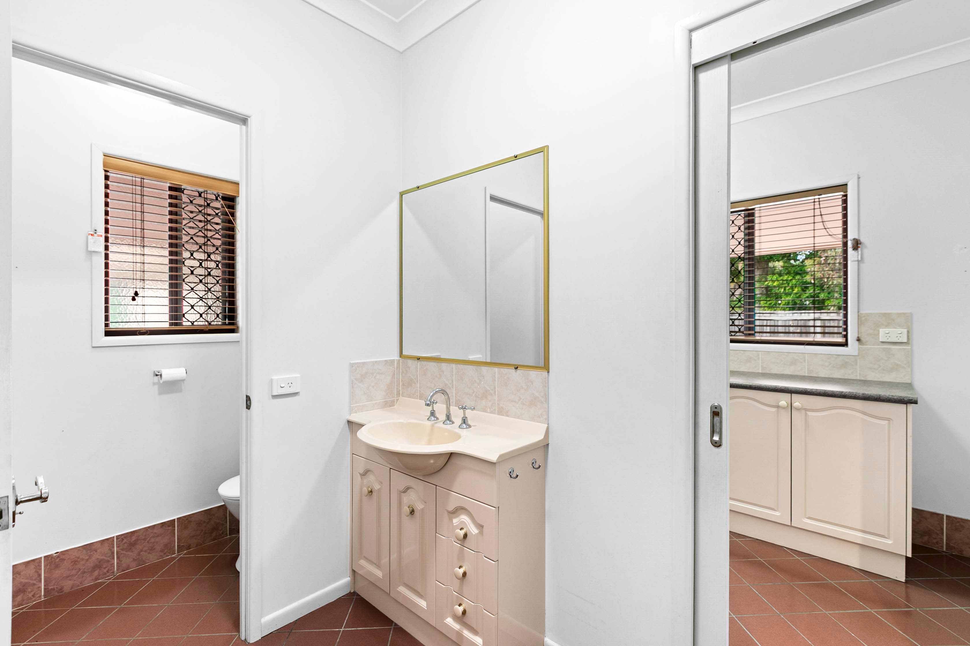 30-32 Orchid Avenue — photo 16 of 30