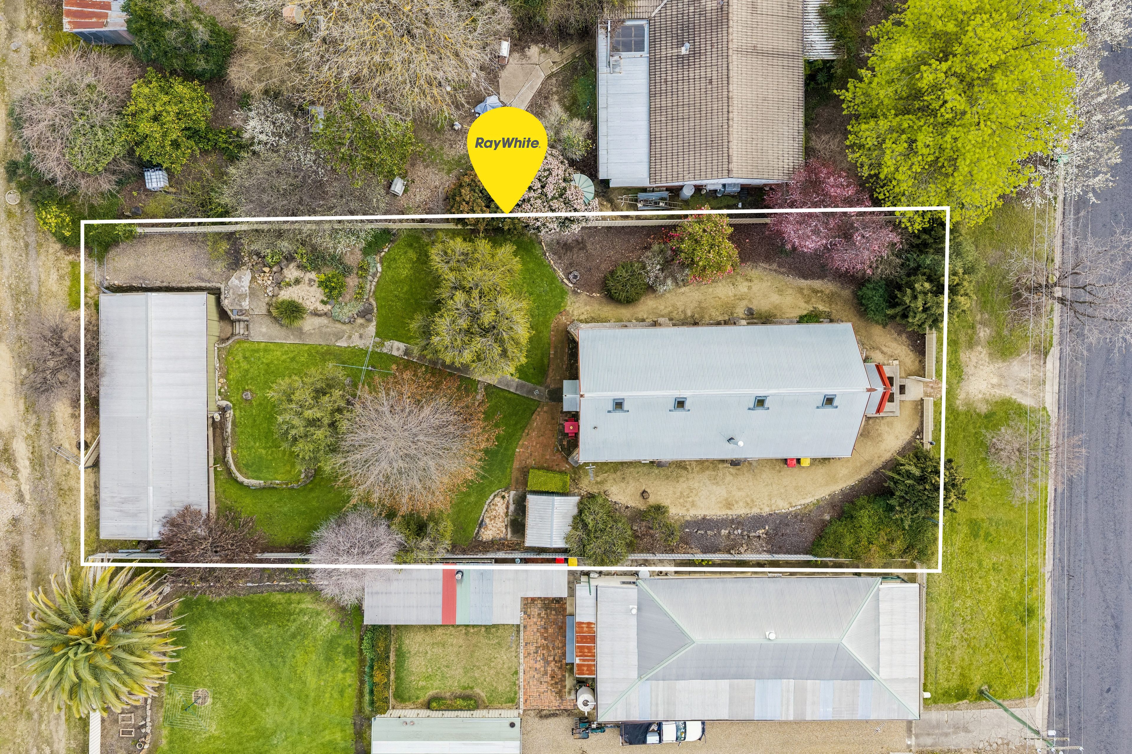 49 Lockhart Street — photo 20 of 26