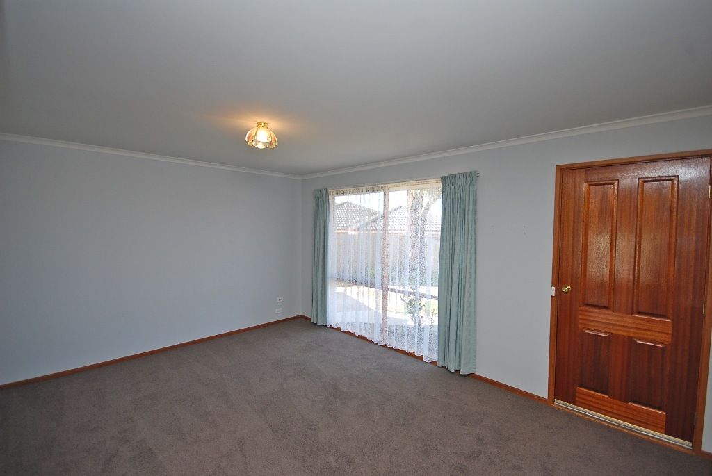 20 Melvyn Crescent, Mount Clear, VIC 3350
