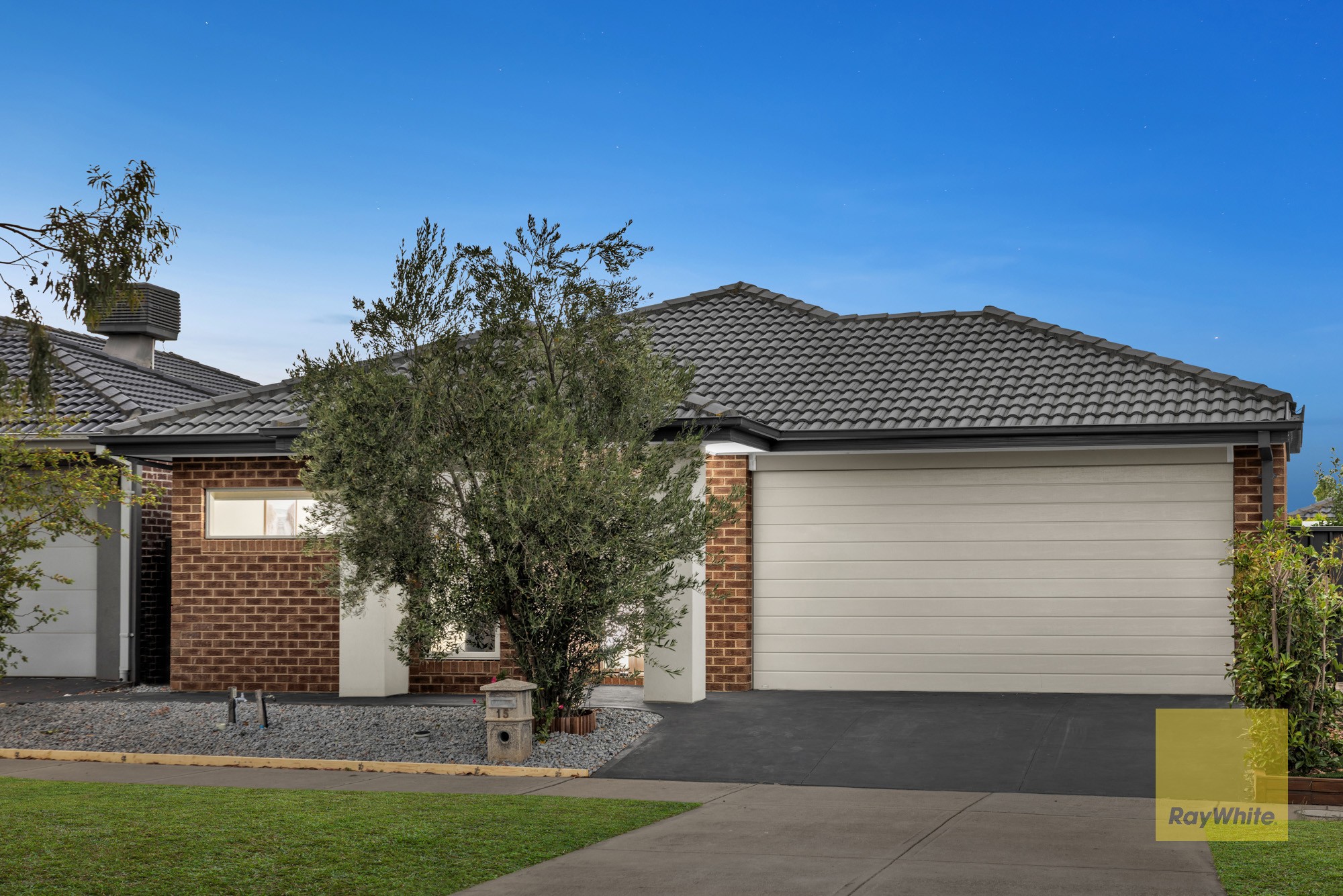 15 Angove Drive, Tarneit, VIC 3029