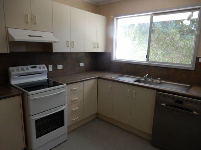 10 Lorroway Street, Emerald, QLD 4720