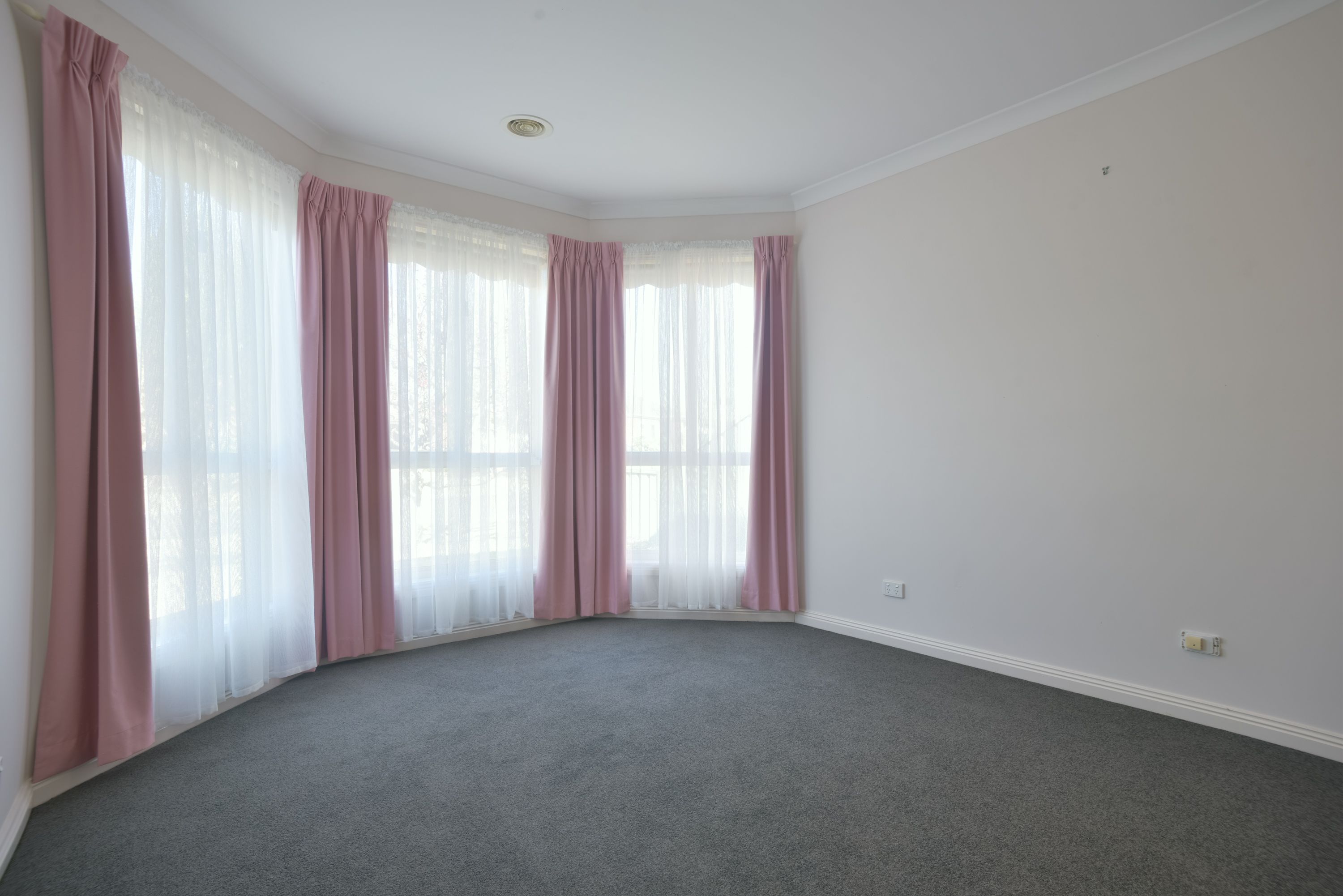 28 Norfolk Avenue, Lake Gardens, VIC 3355