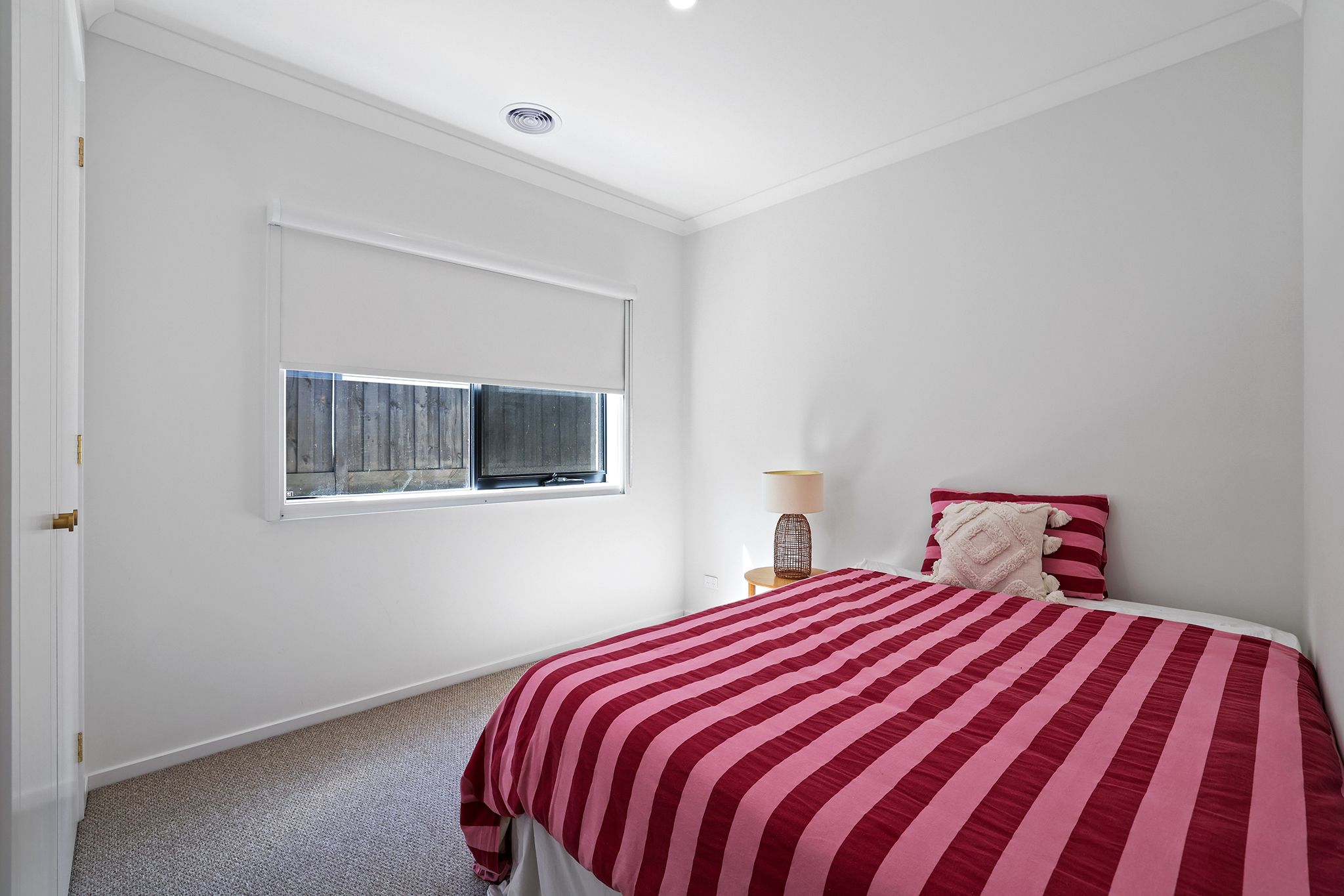 7 Vantage Rise — photo 18 of 30