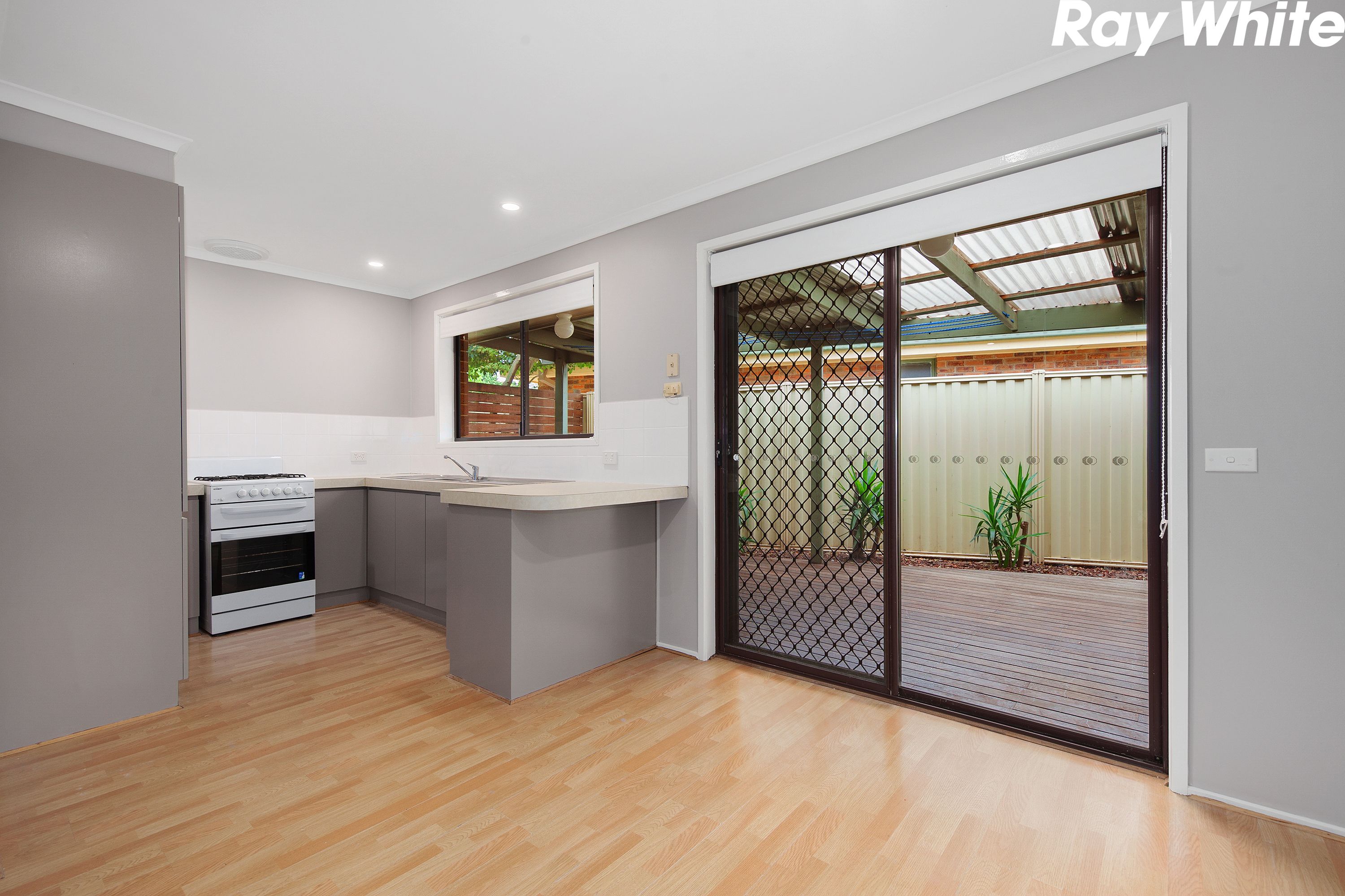 15 Paramount Way, Pakenham, VIC 3810