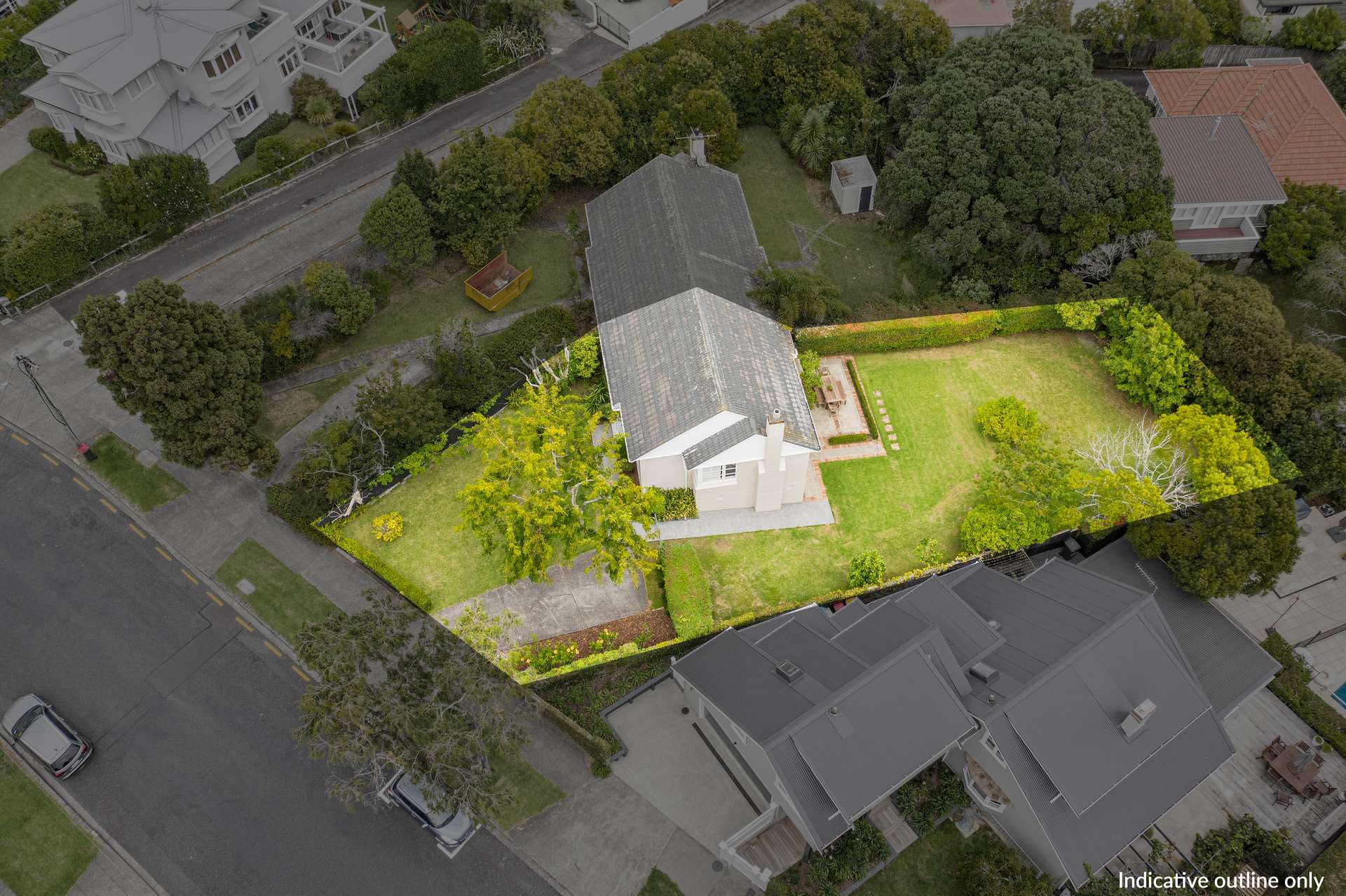 30a Waiatarua Road photo 1