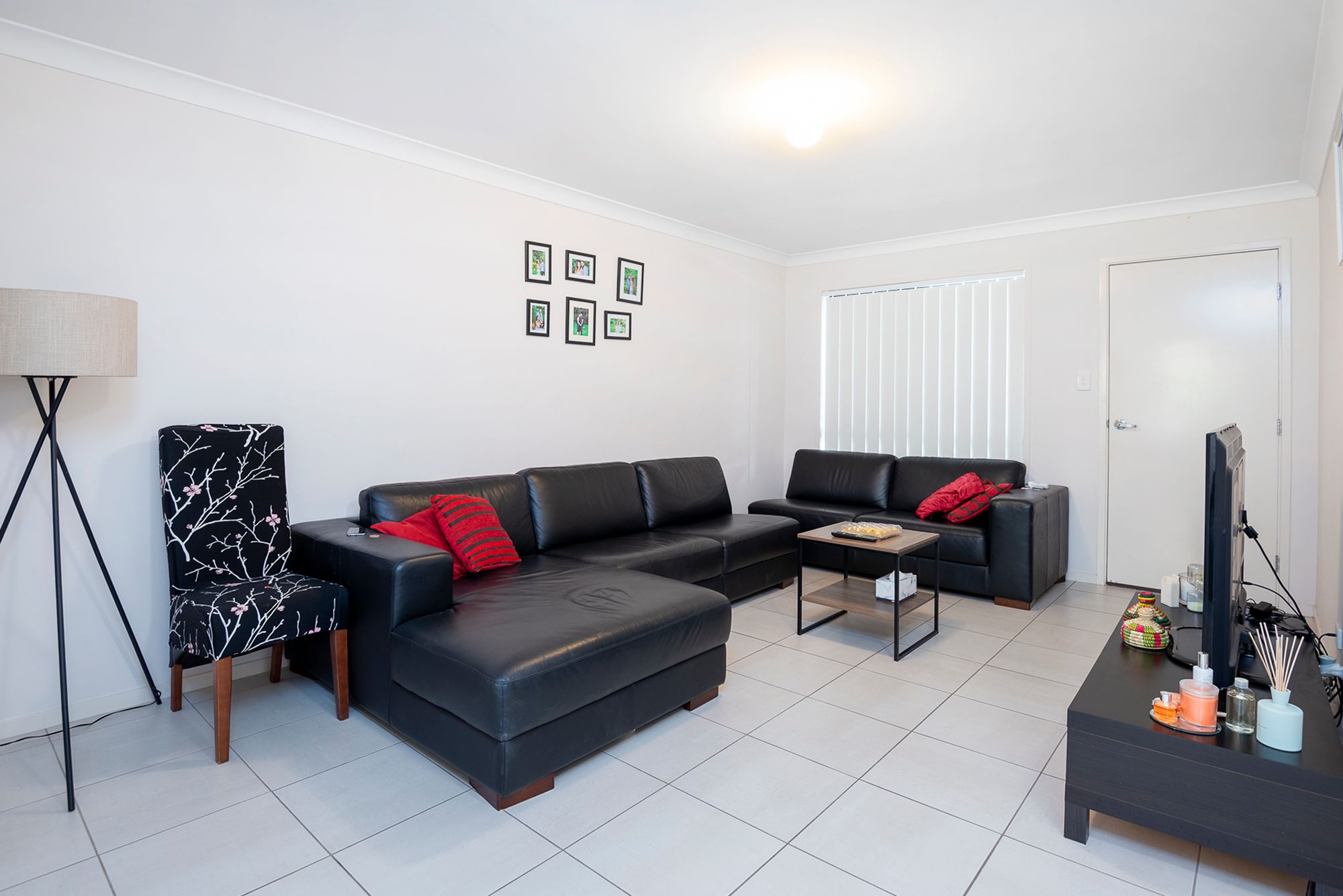 12/19 Flower Place, Richlands, QLD 4077