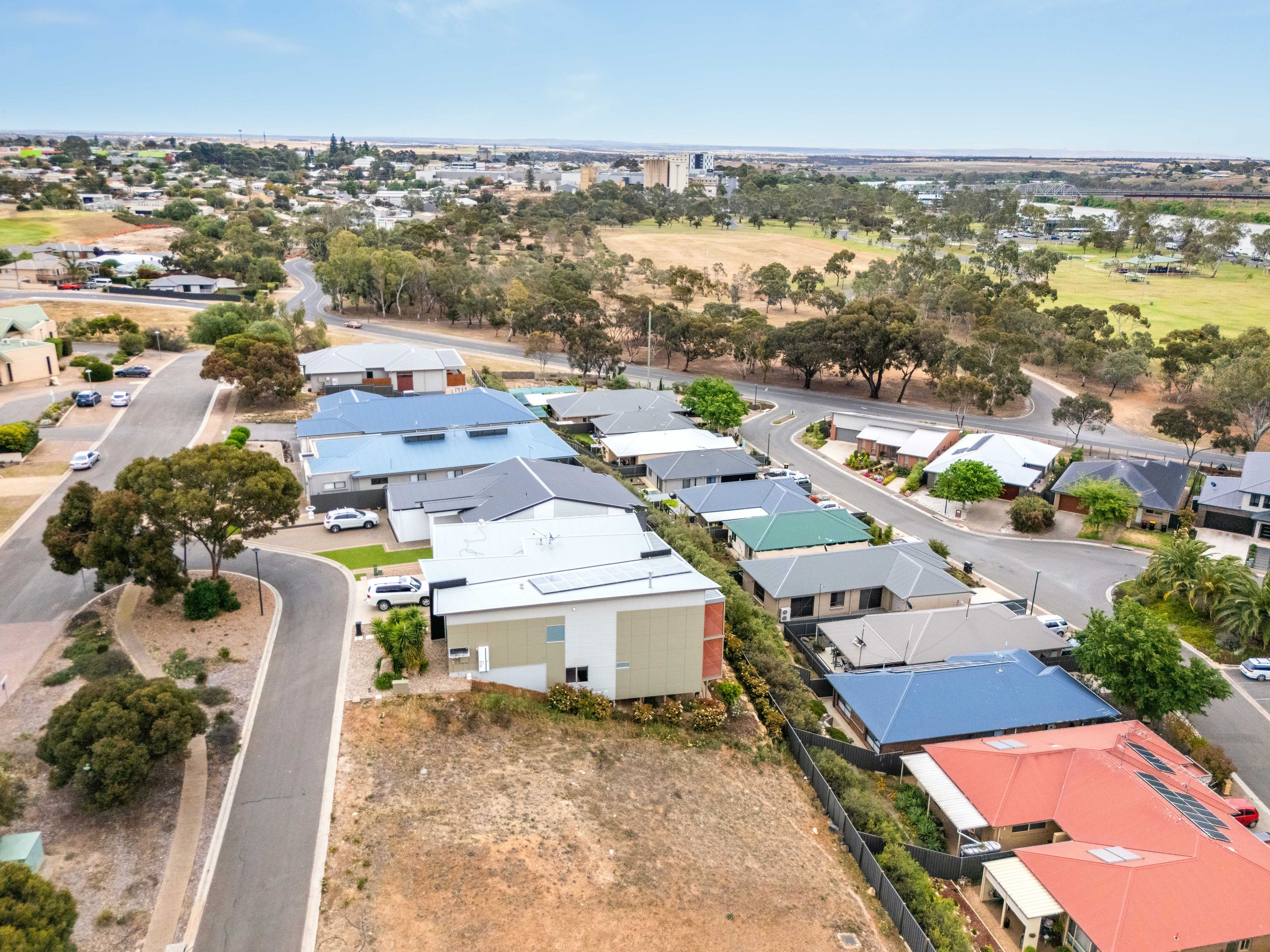 18 Narooma Way, Murray Bridge, SA 5253