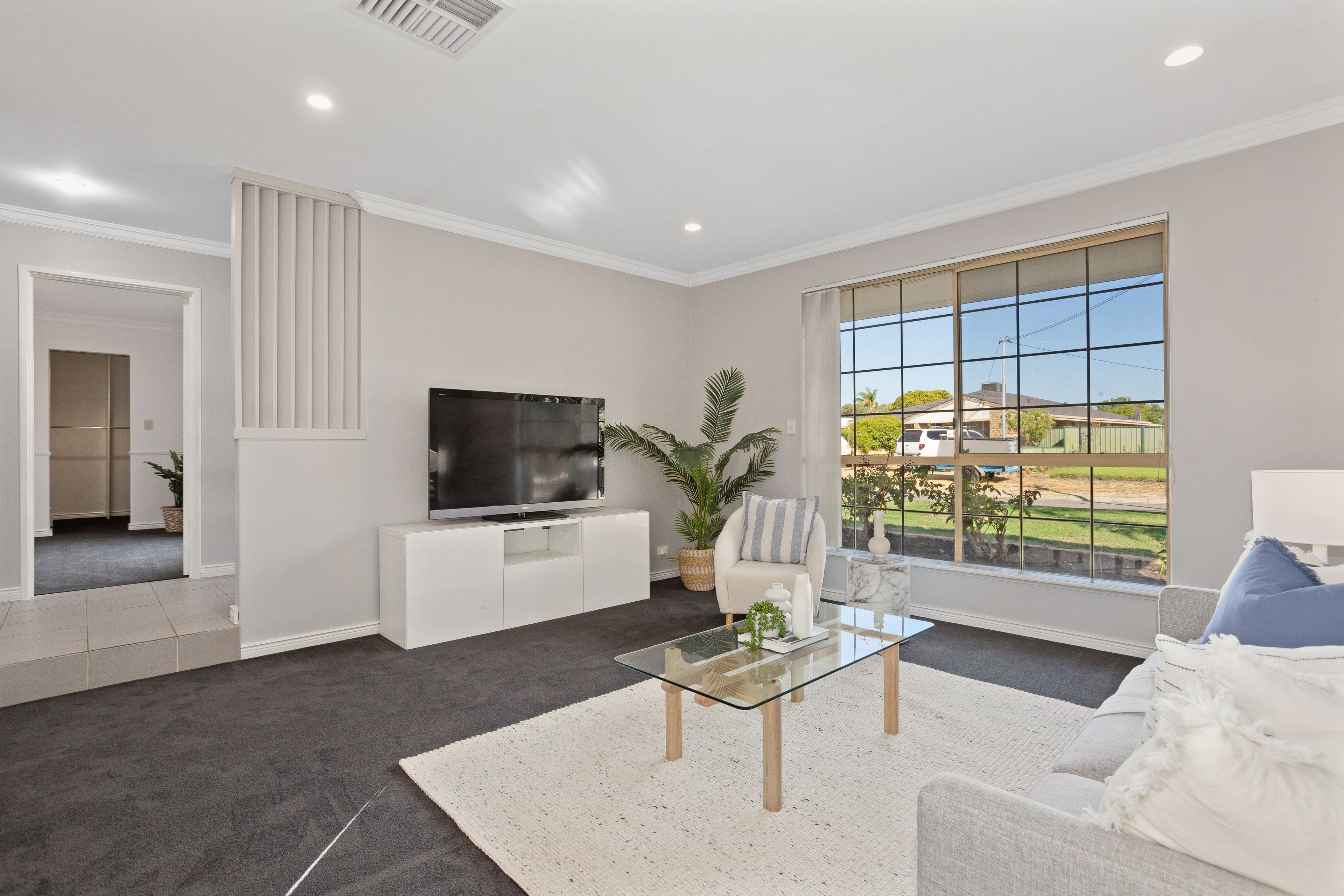 8 Lena Crescent, Beechboro, WA 6063