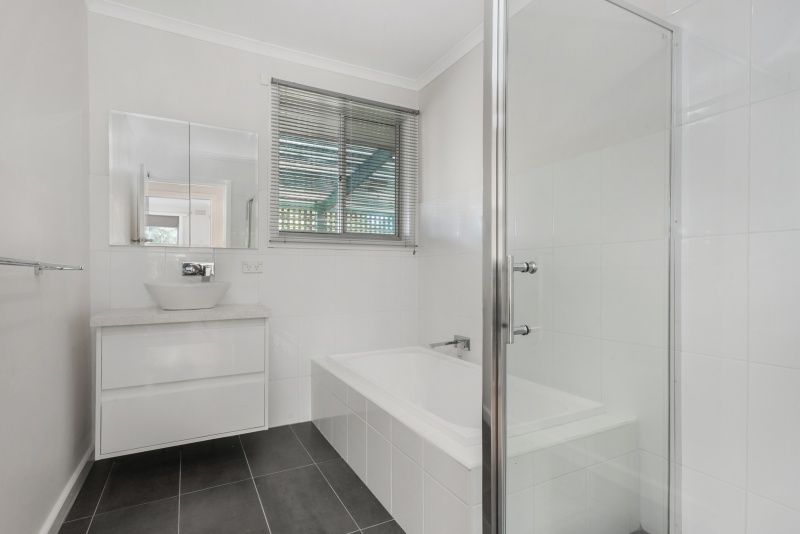 3 Curletts Road, Lara, VIC 3212
