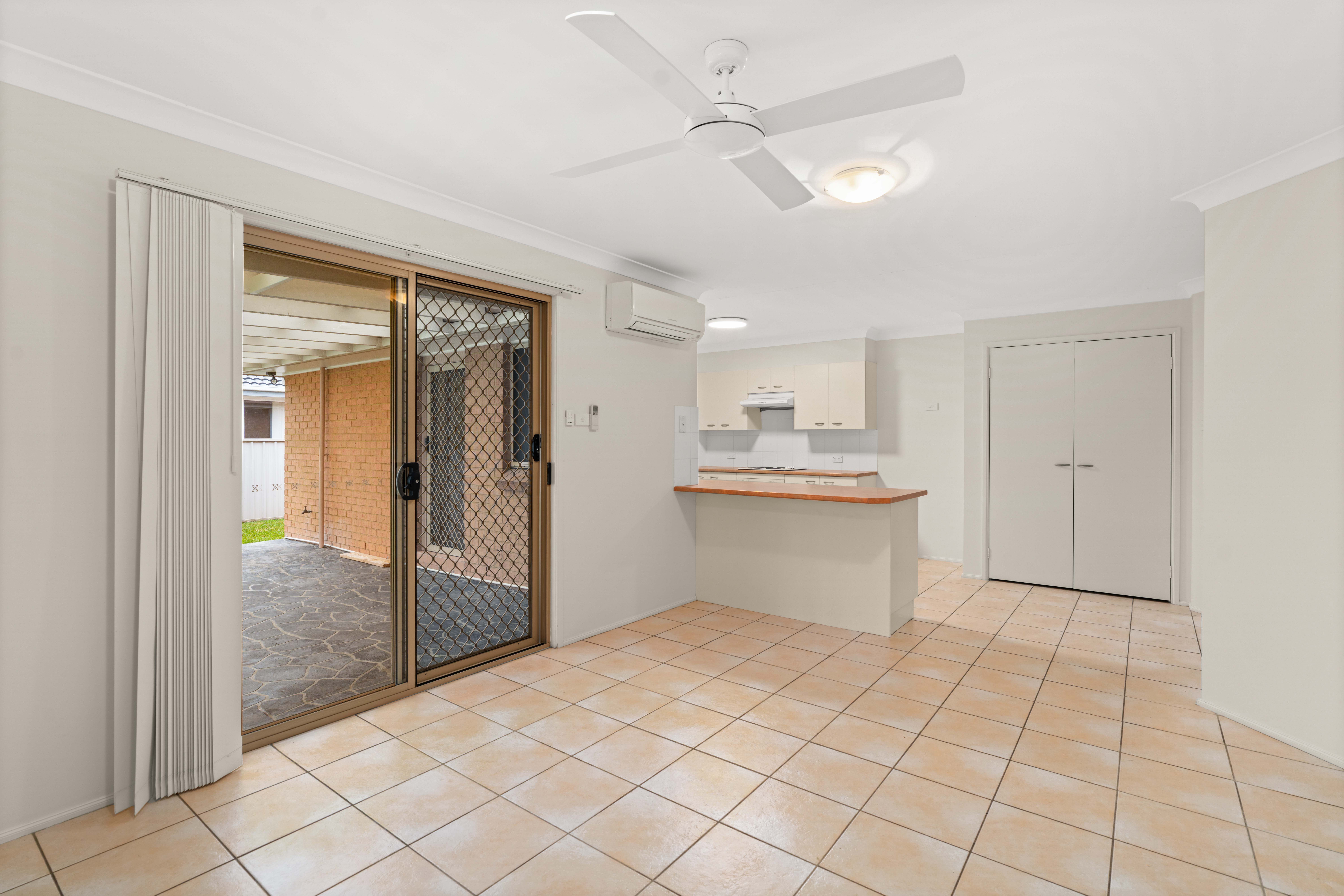 6 Marsden Close — photo 5 of 20
