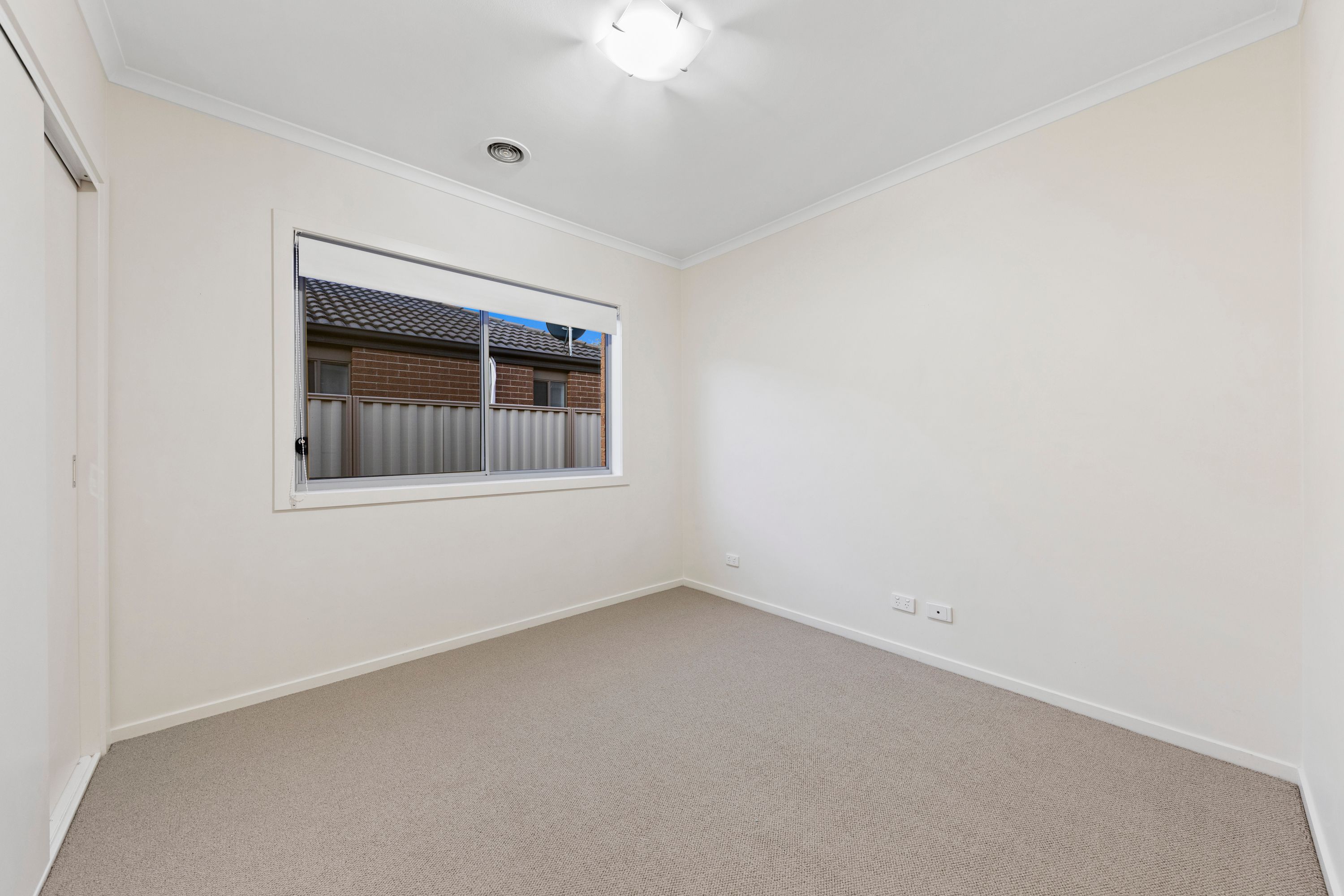 7 Bavaria Lane — photo 8 of 21