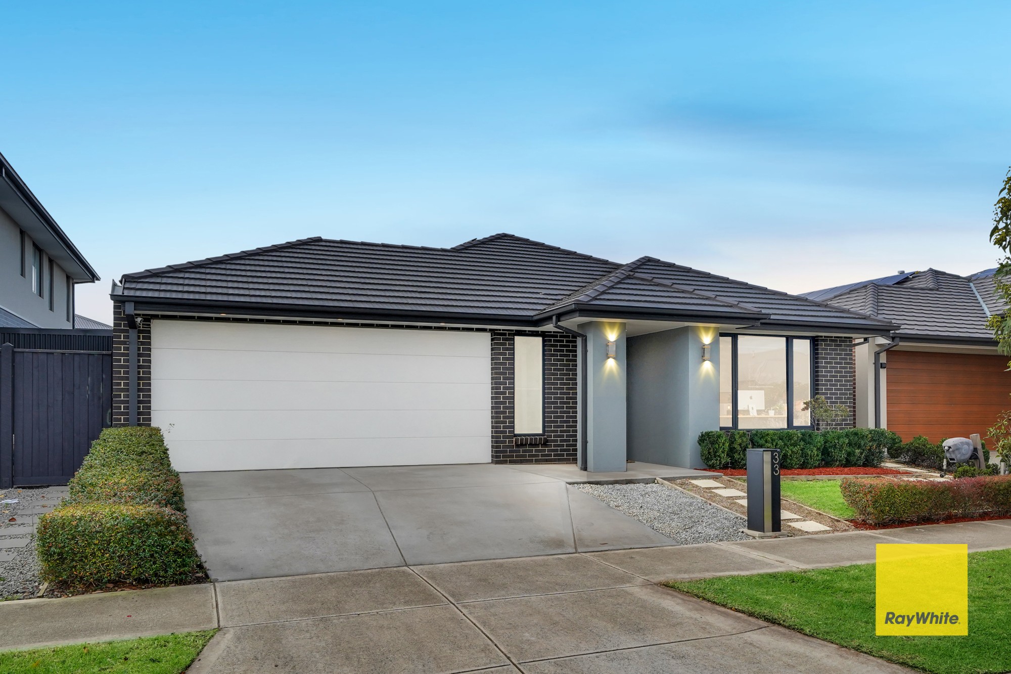 33 Zachary Street, Burnside, VIC 3023