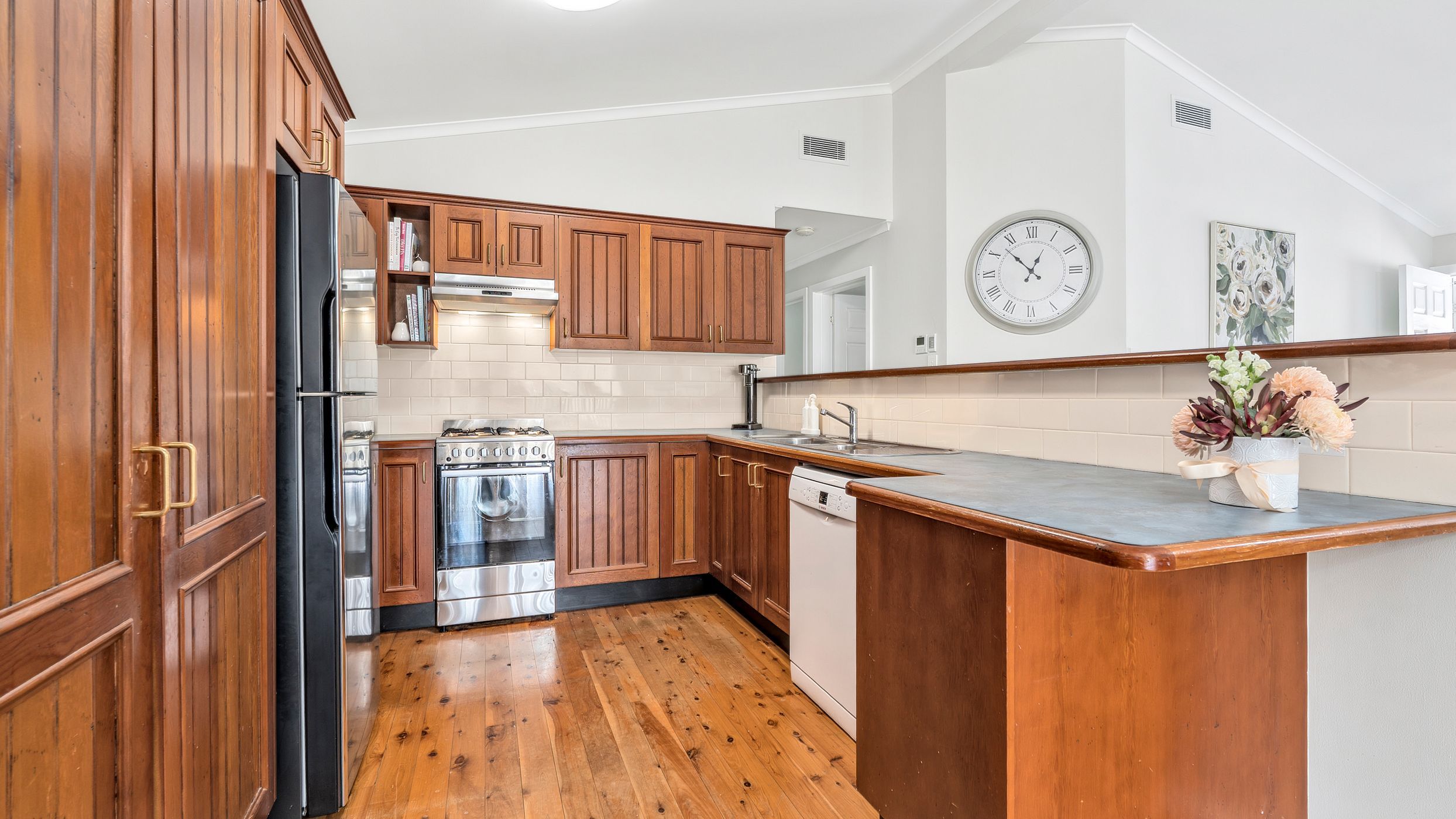 141 McMahons Road — photo 5 of 15