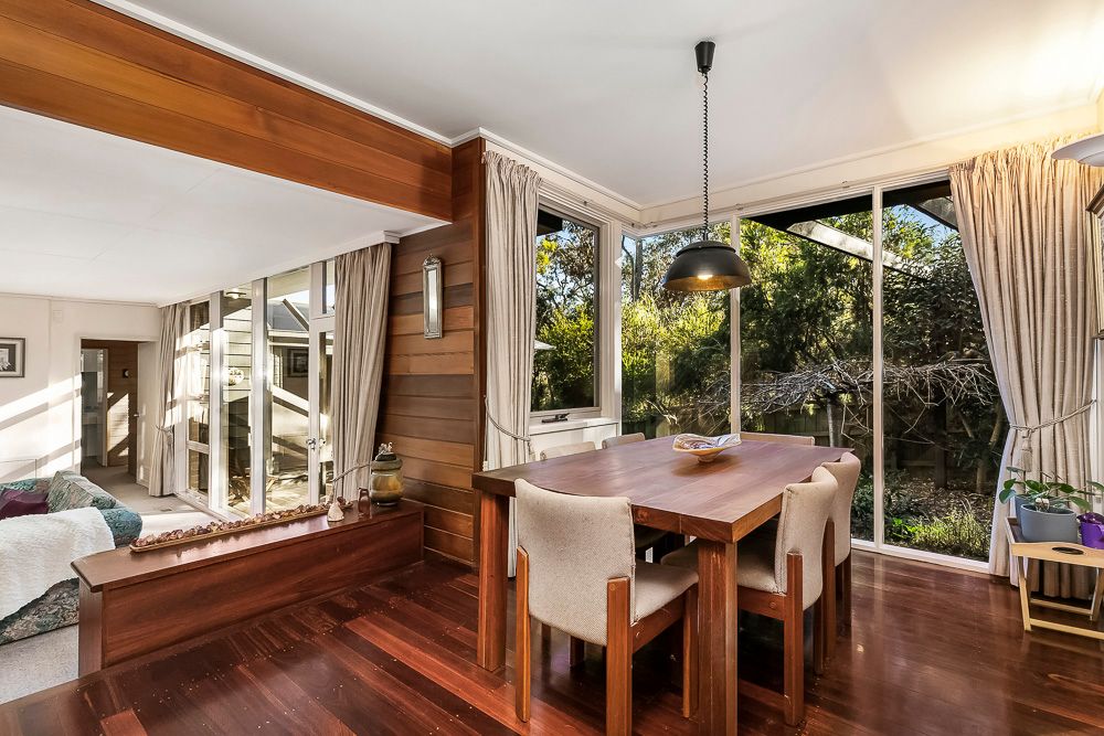 1 Sunhill Road, Mount Waverley, VIC 3149