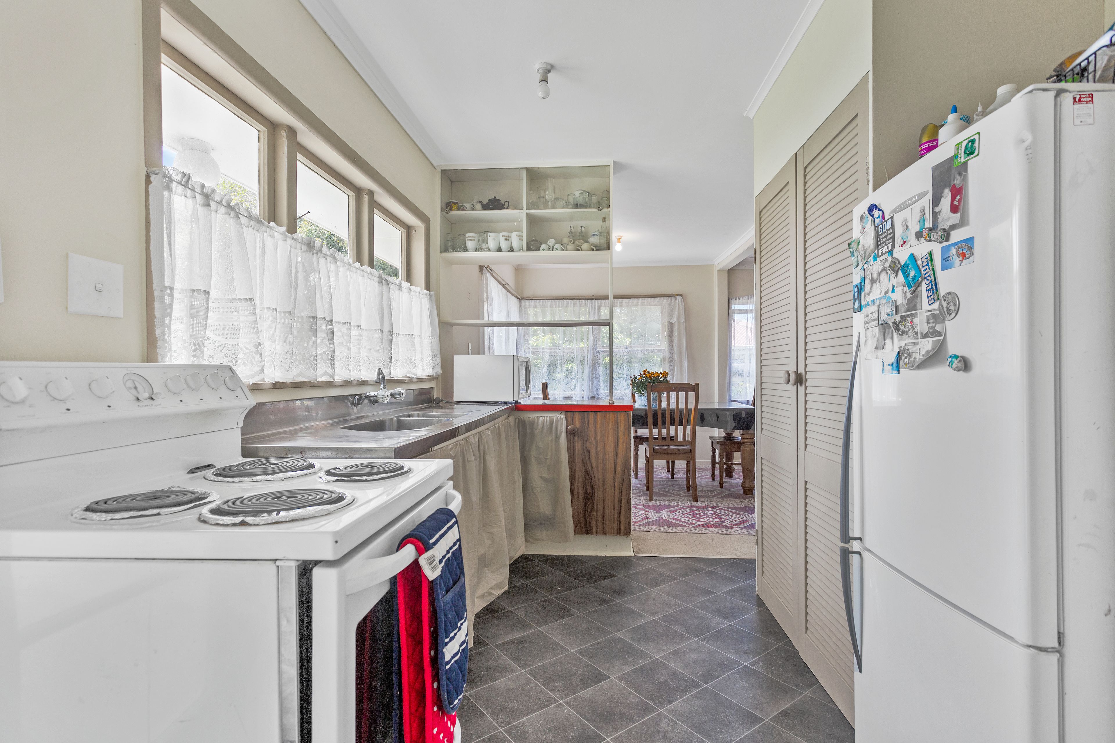 21 Crown Crescent, Otara, Manukau City