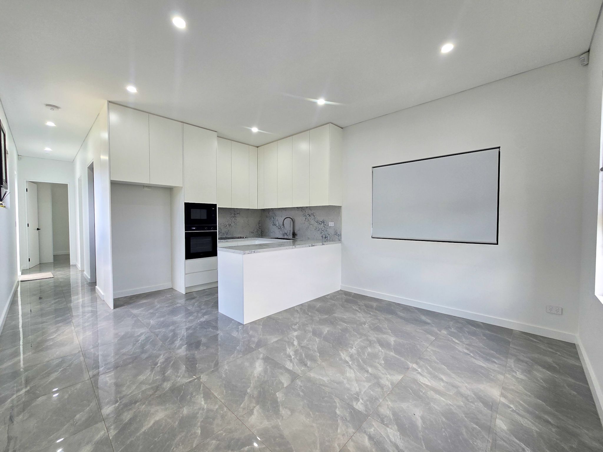 84a Gledswood Hills Drive, GLEDSWOOD HILLS, NSW 2557