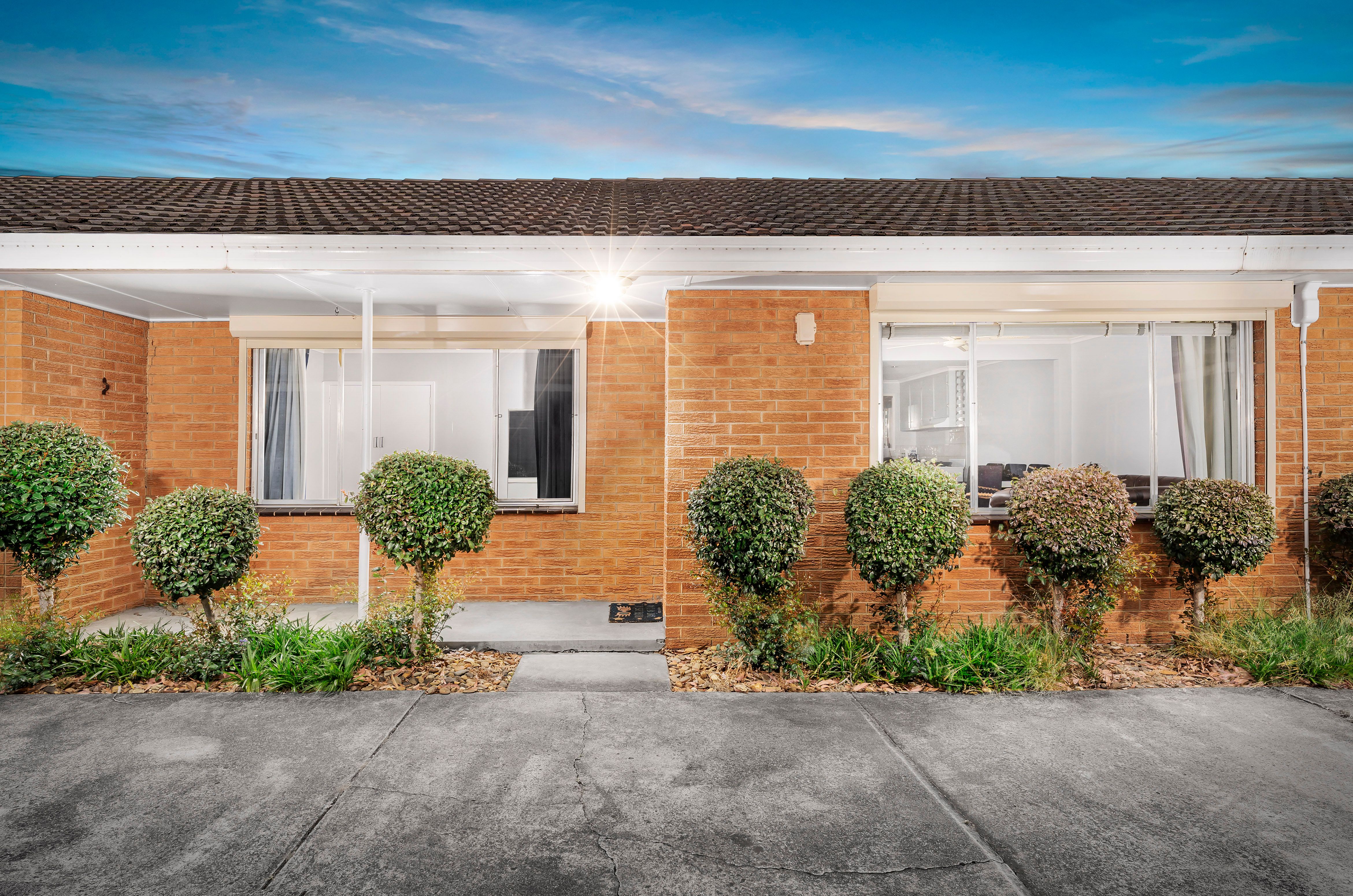 21 Vincent Crescent, Noble Park VIC 3174