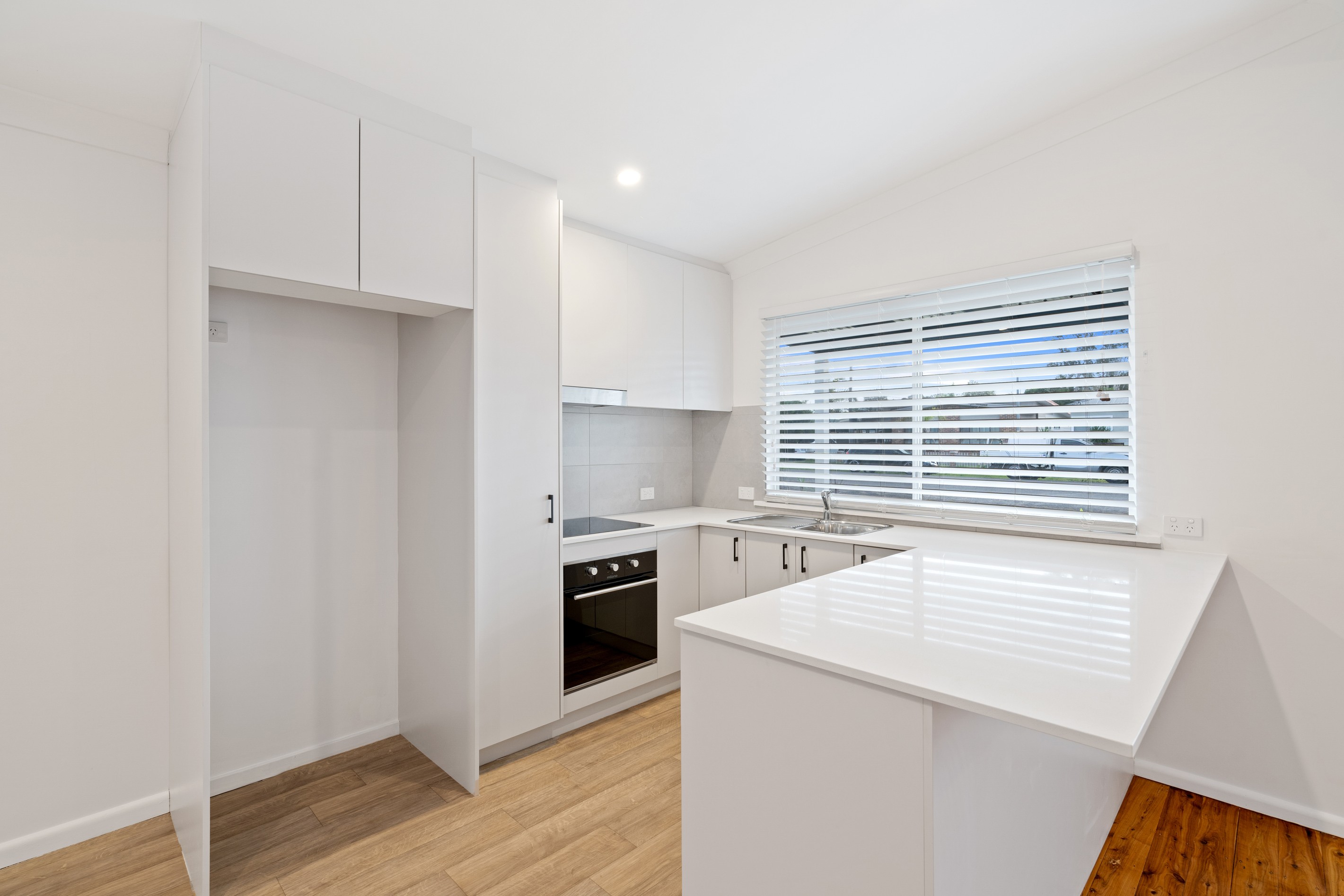 34 Flinders Avenue, Killarney Vale, NSW 2261
