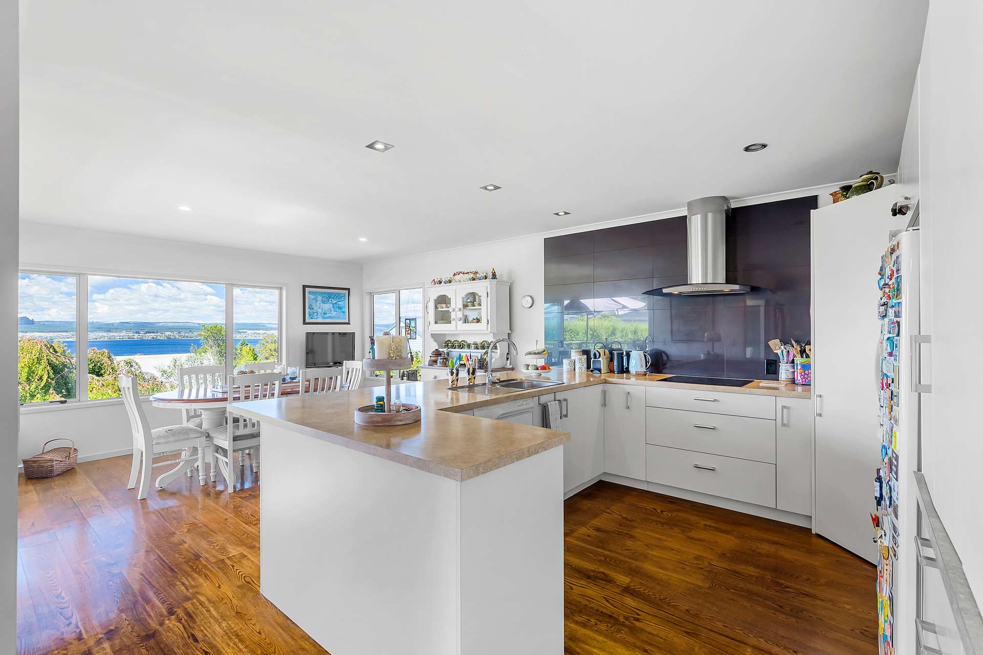 104 Wakeman Road photo 6
