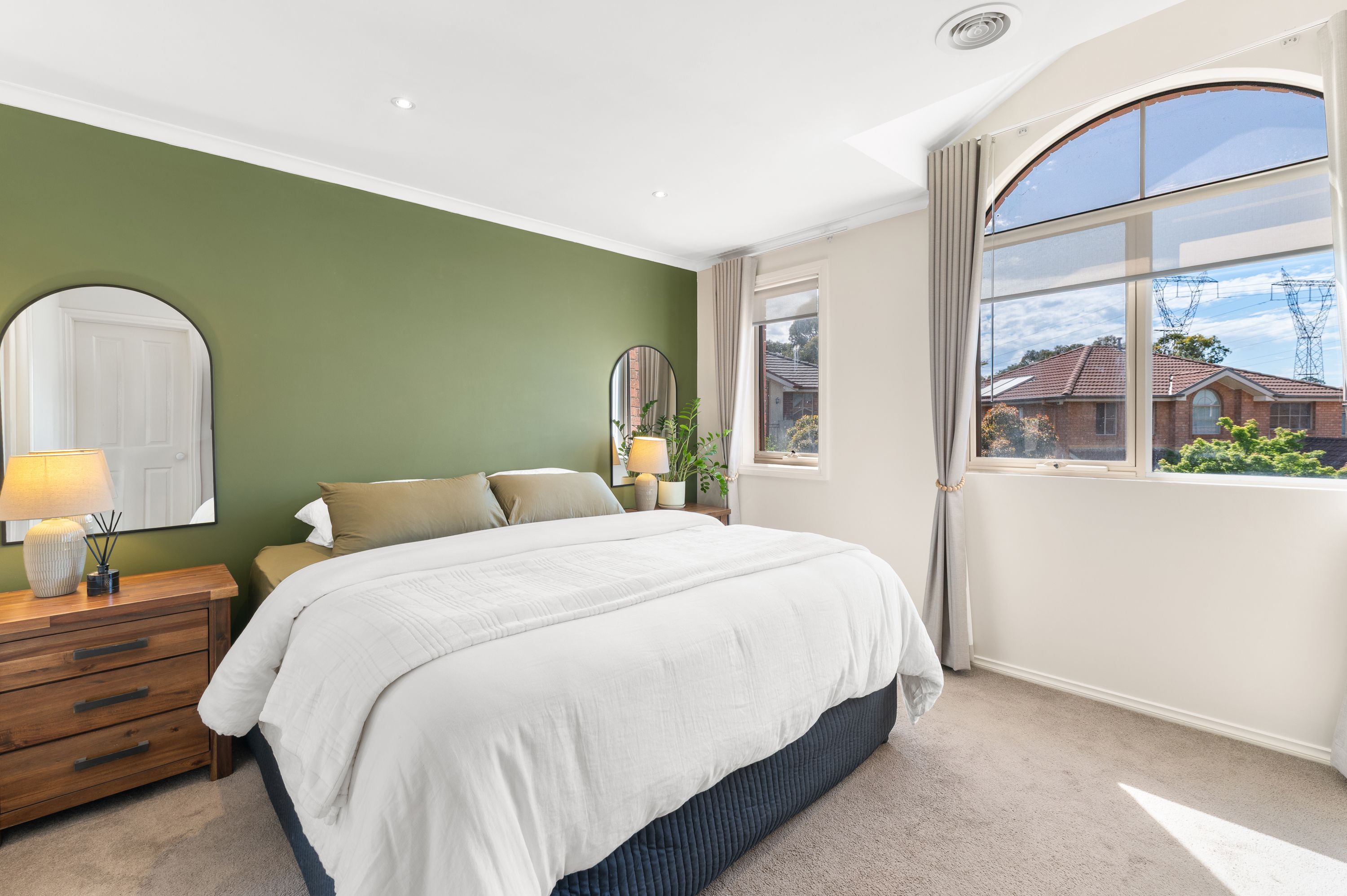 16 Hummingbird Place — photo 10 of 22