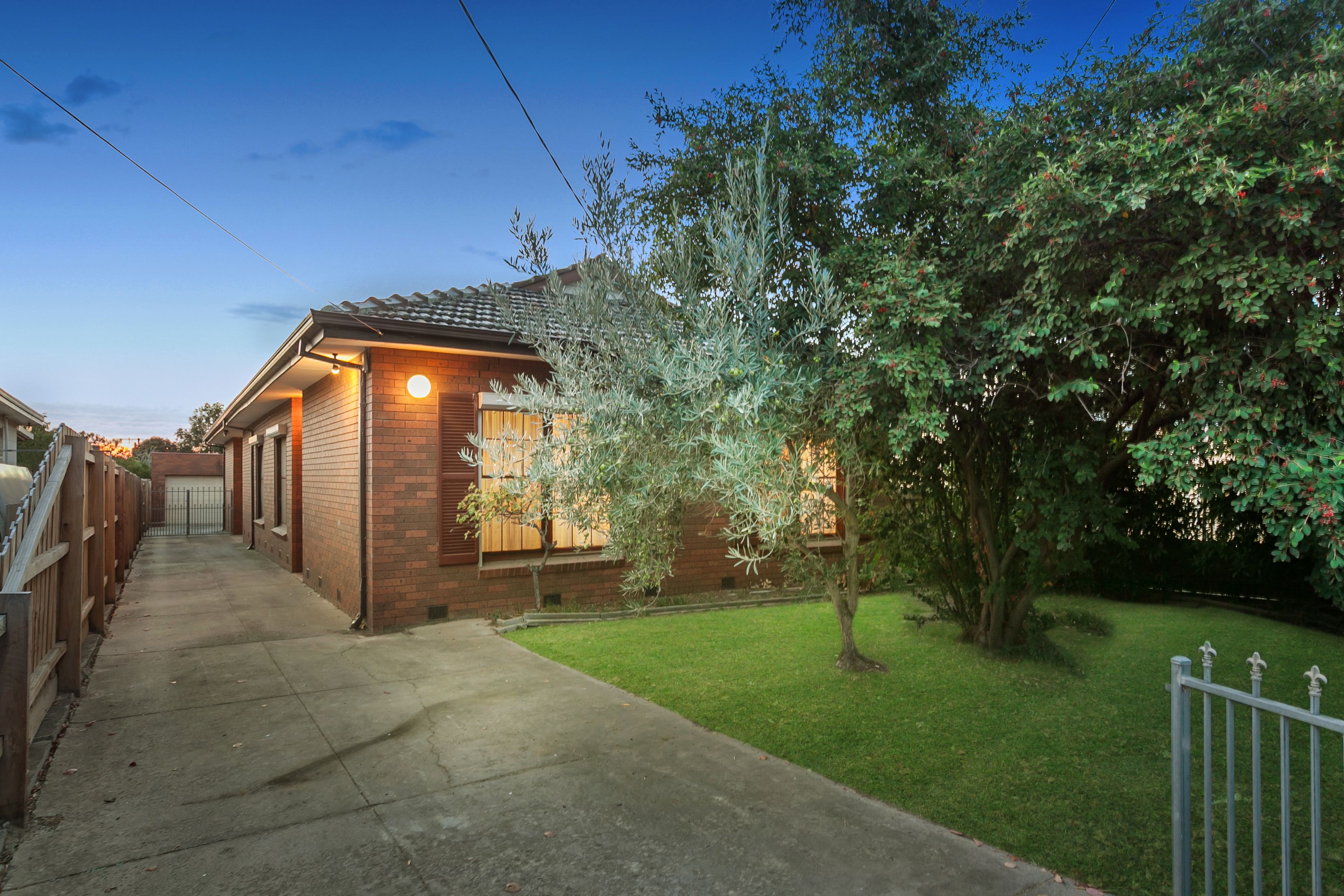 31 Compton Street, Reservoir, VIC 3073