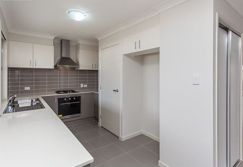 19 Madison Avenue, North Lakes, QLD 4509