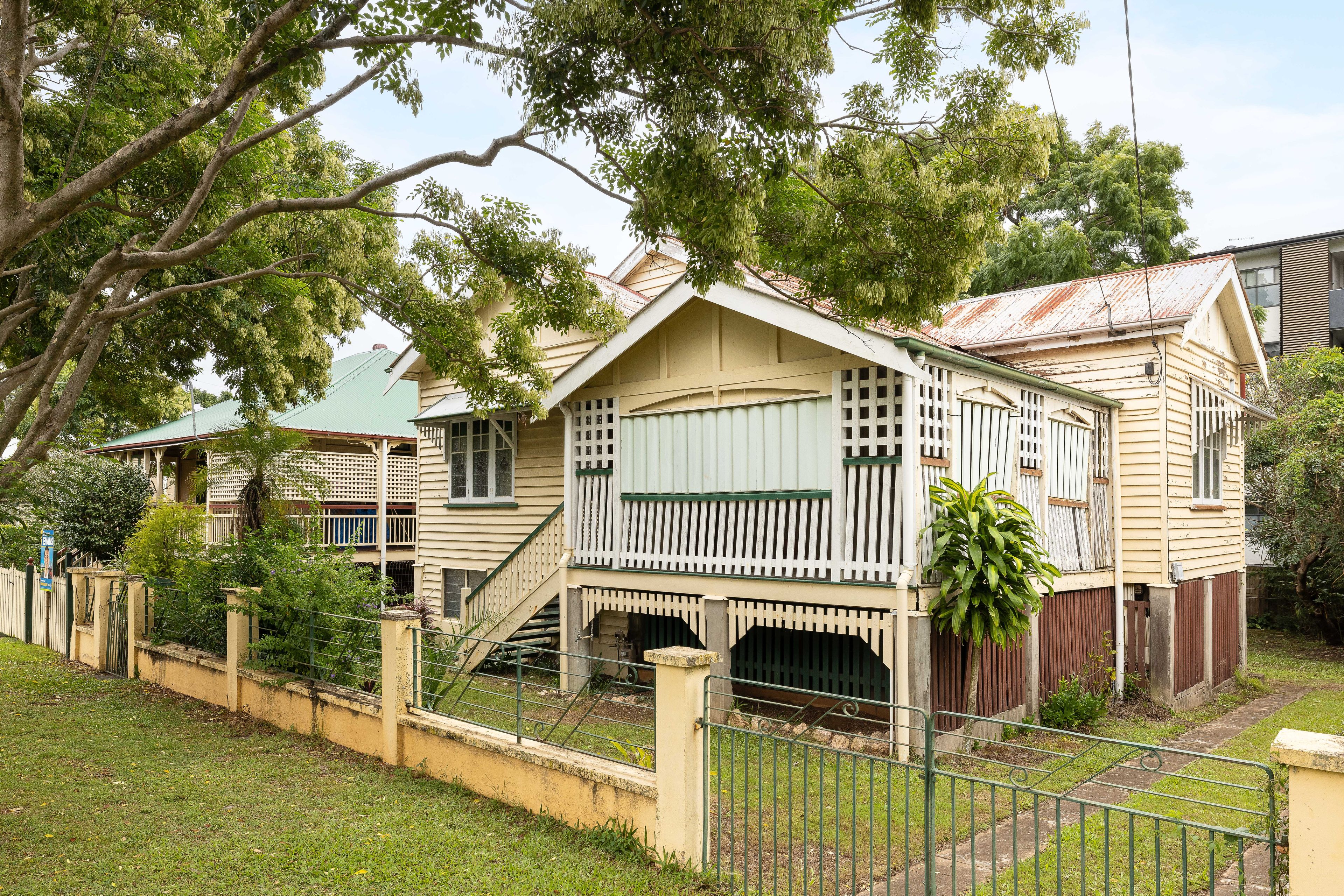 25 Windsor Avenue, Lutwyche, QLD 4030