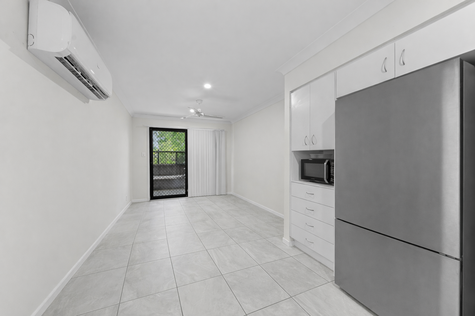 21 Woodroffe Crescent, Redbank Plains, QLD 4301