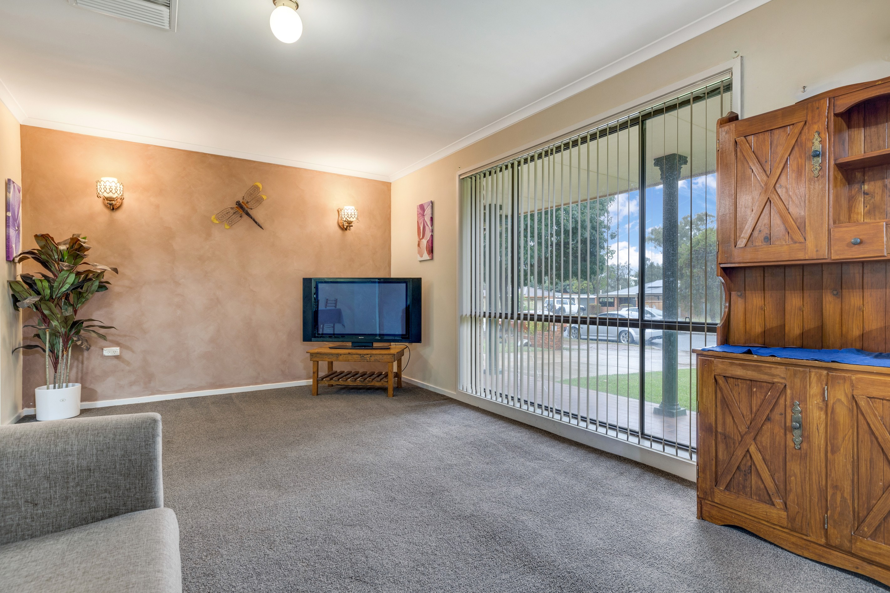 22 Goborra Street, Glenfield Park, NSW 2650