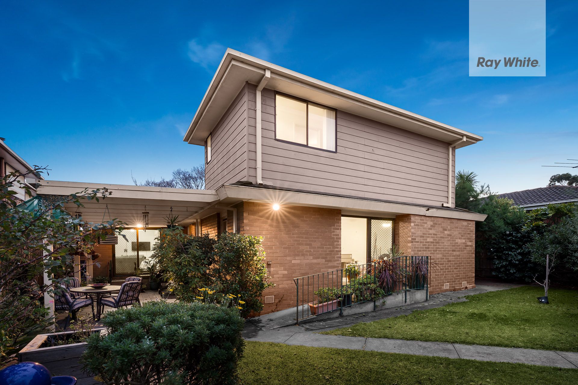 4 Luton Way, Bundoora, VIC 3083