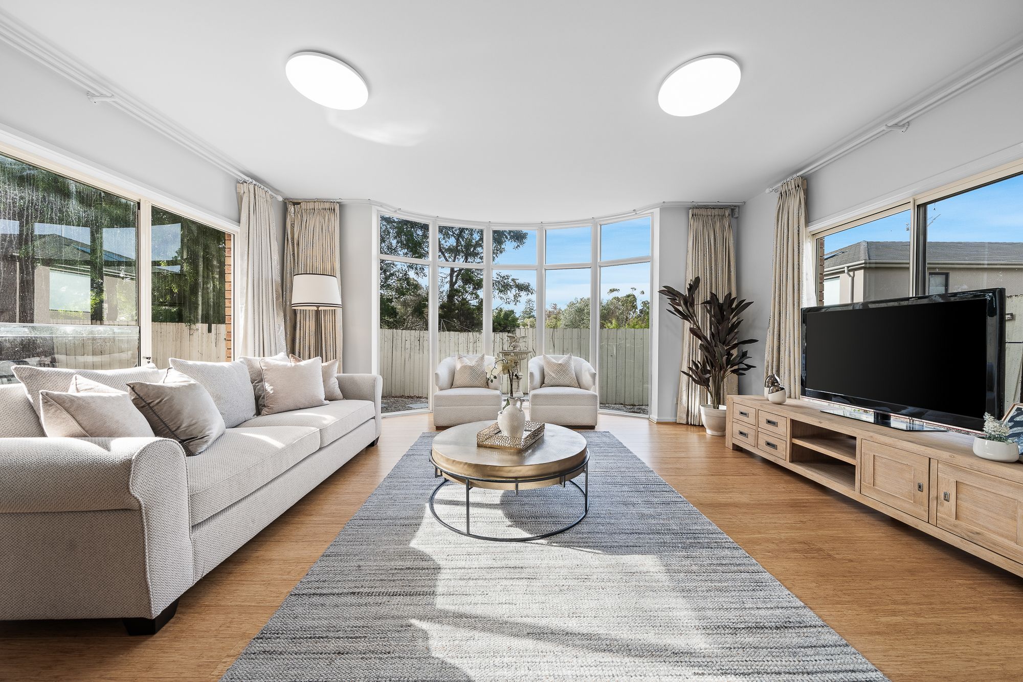 12/366-370 Elgar Road — photo from Ray White Box Hill