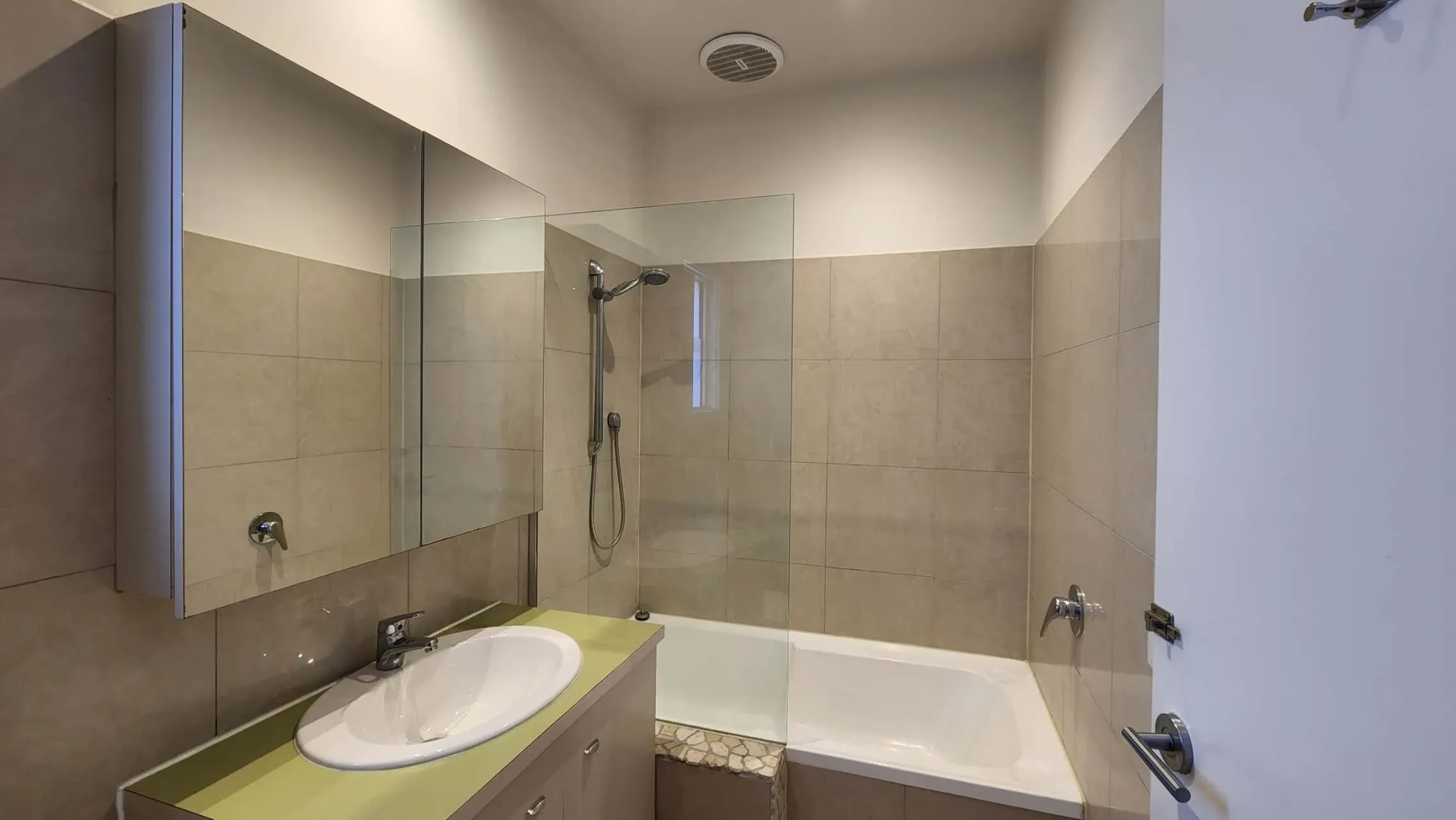 2A Vale Street — photo 8 of 12