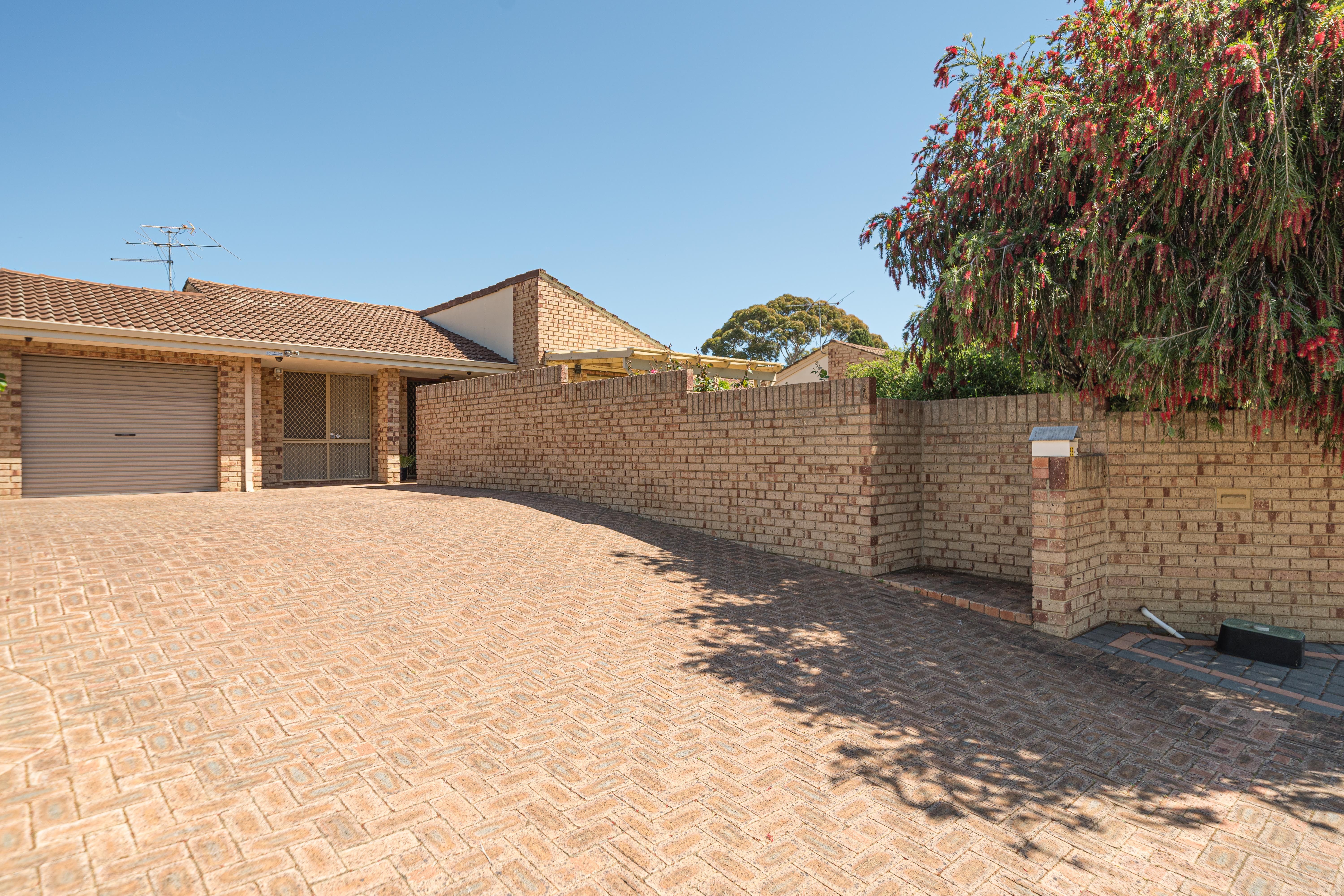2/53 Cadogan Street, Kingsley, WA 6026