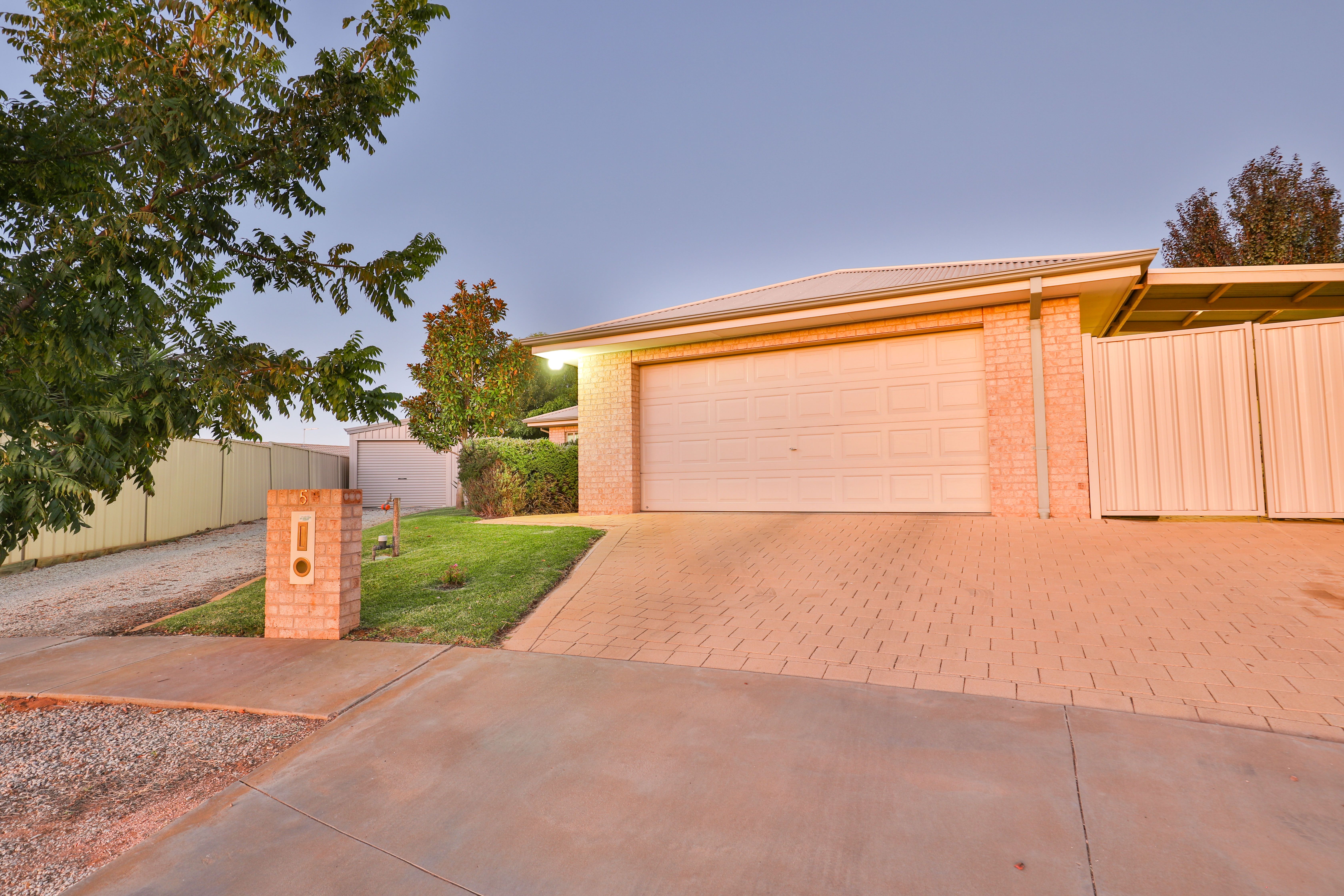5 Spitfire Court, Mildura, VIC 3500