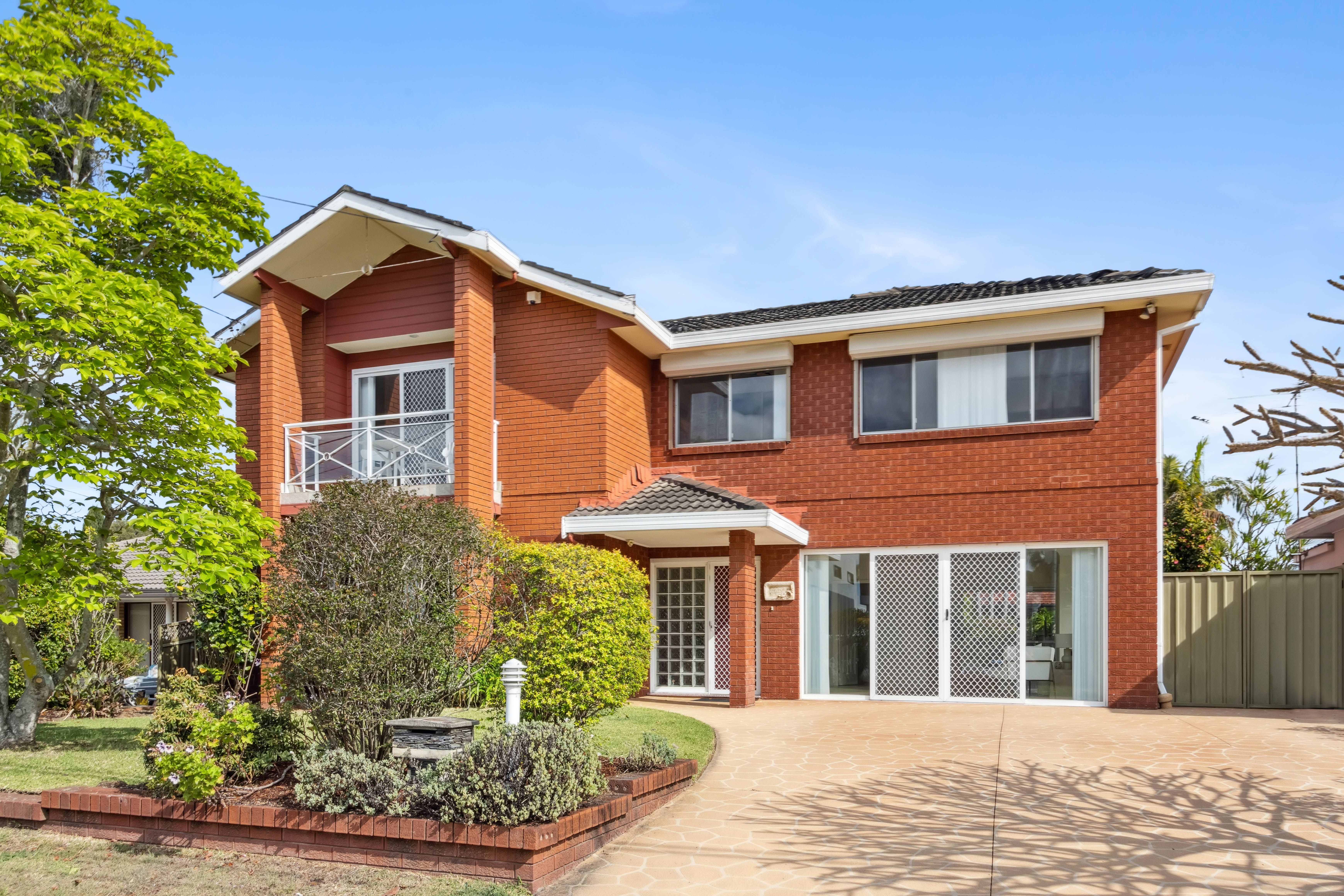 66 Essington Crescent, Sylvania, NSW 2224