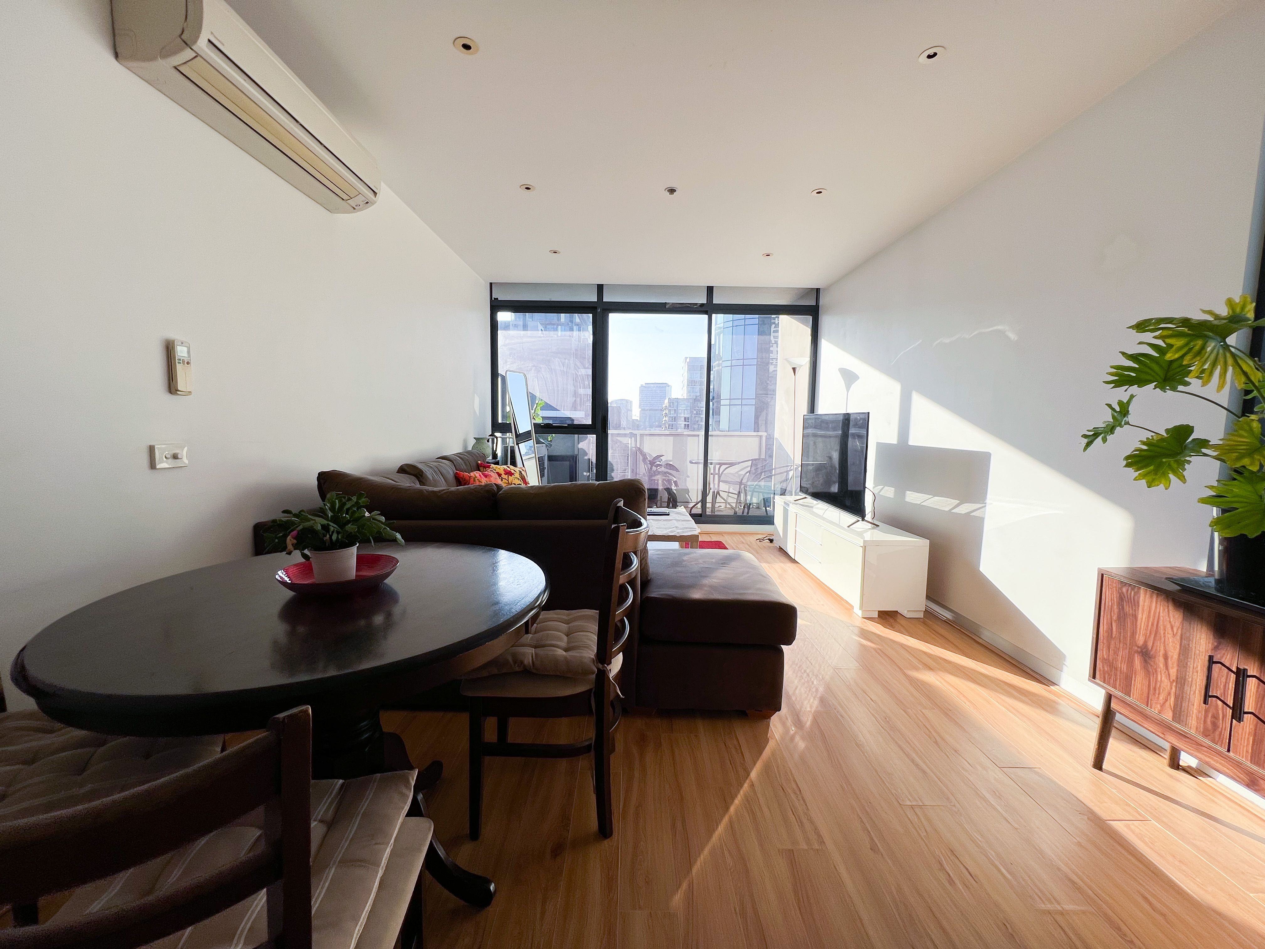 2406/109 Clarendon Street, Southbank, VIC 3006