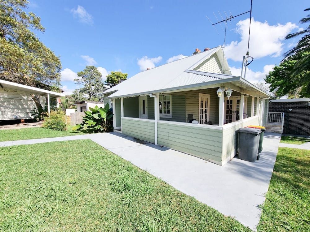 115 WAMINDA Avenue, Campbelltown, NSW 2560