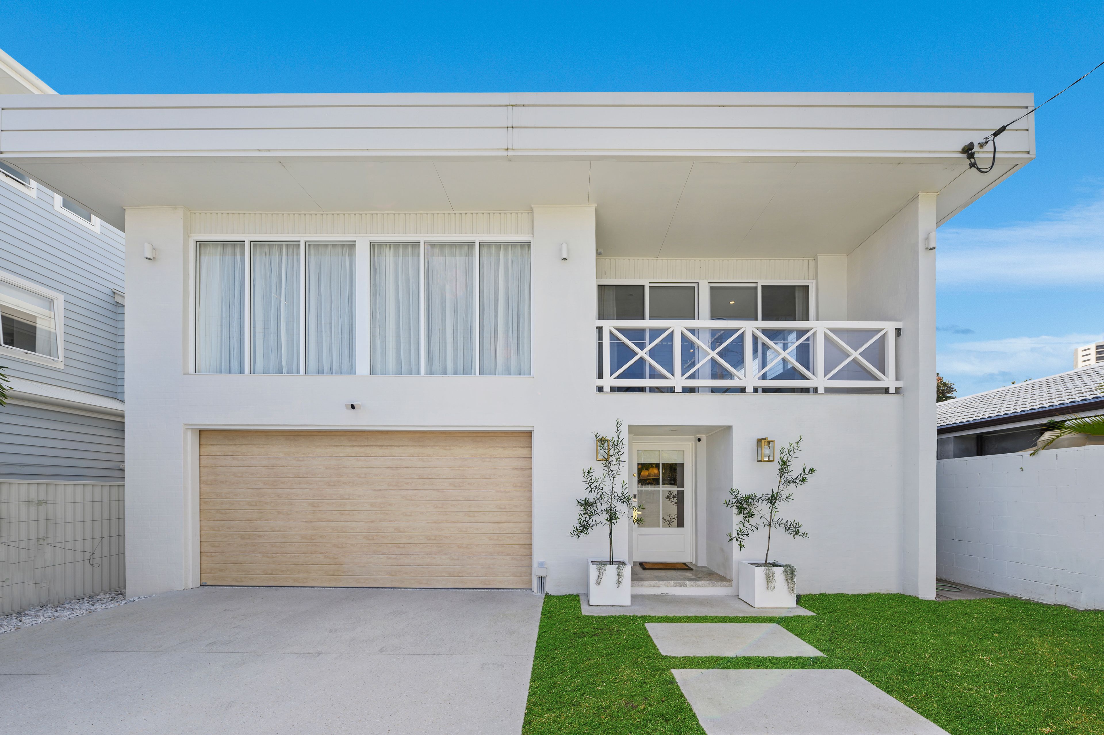 17 Banksia Broadway, Burleigh Heads, QLD 4220