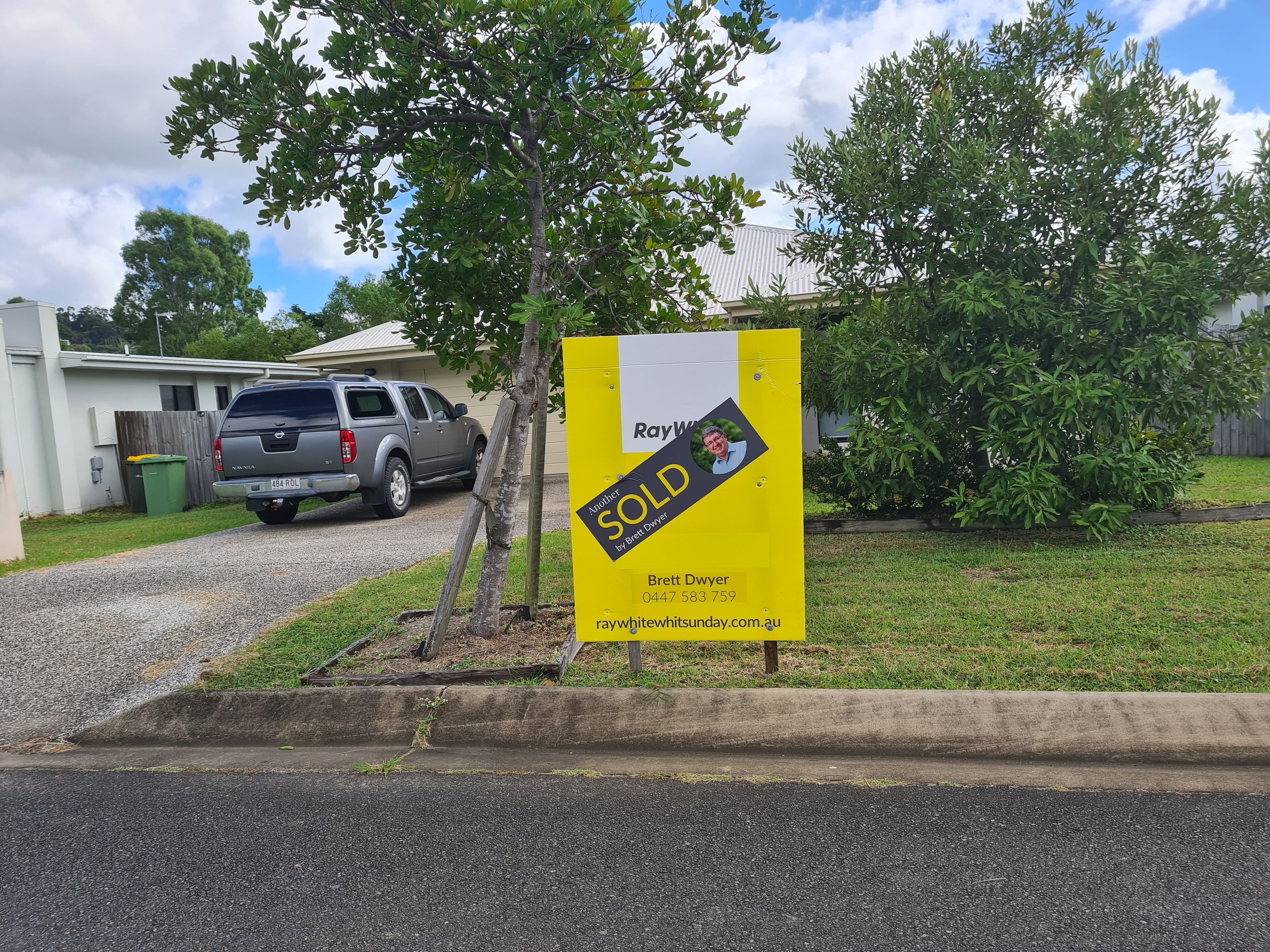 24 Trader Crescent, Cannonvale QLD 4802