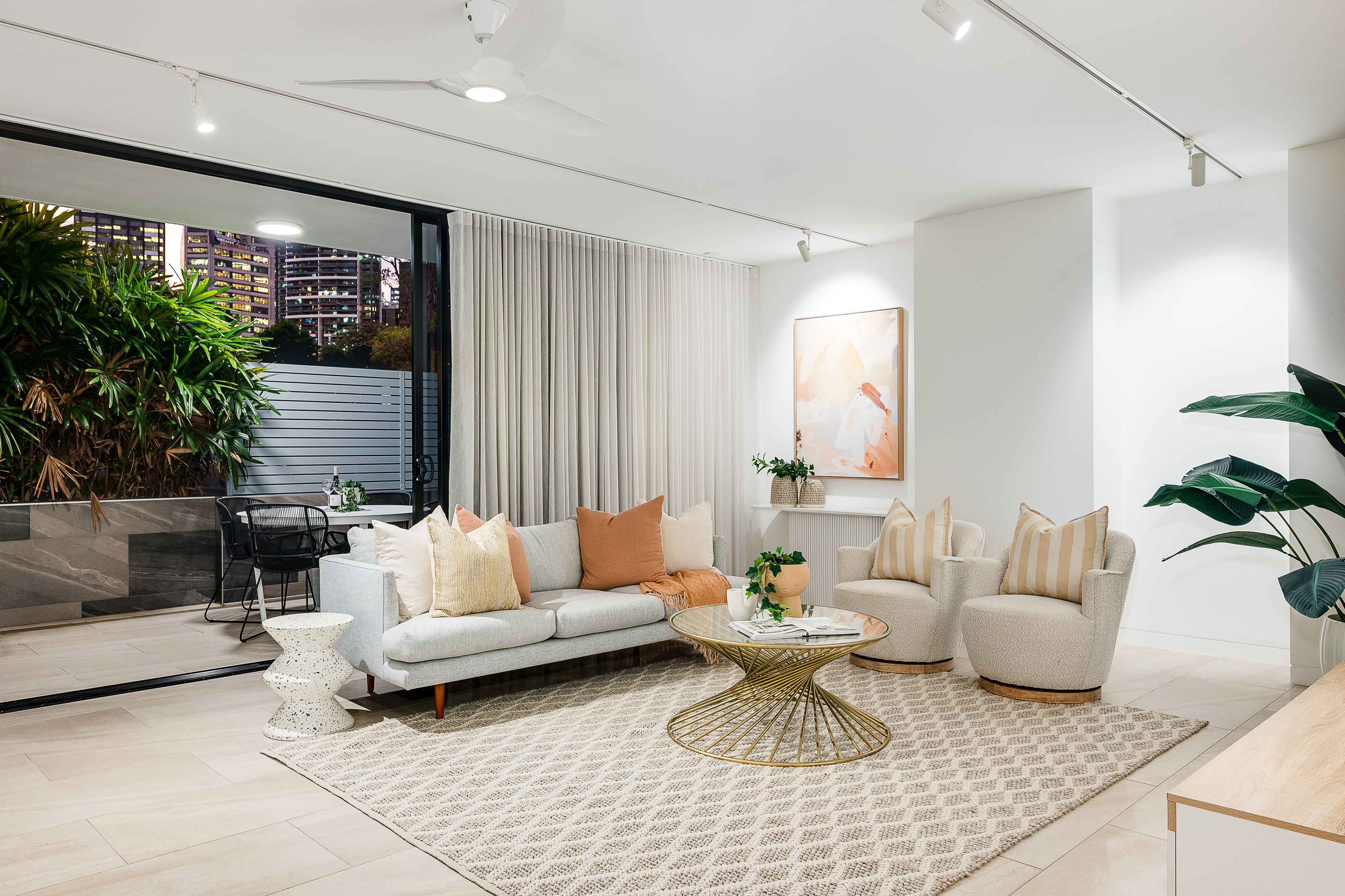 102/24 Annie Street, Kangaroo Point, QLD 4169