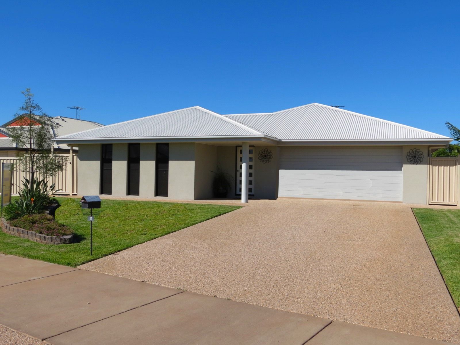 13 Wright Street, Emerald QLD 4720
